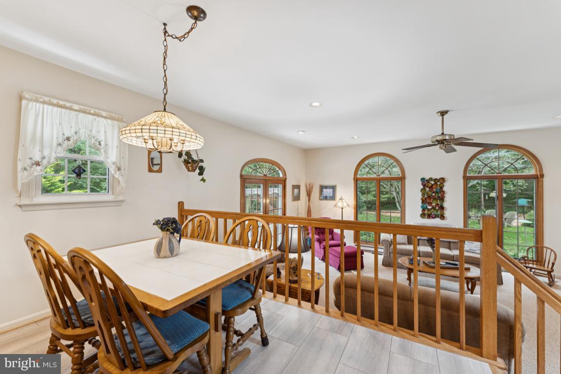 6820 AUTUMN VIEW DRIVE