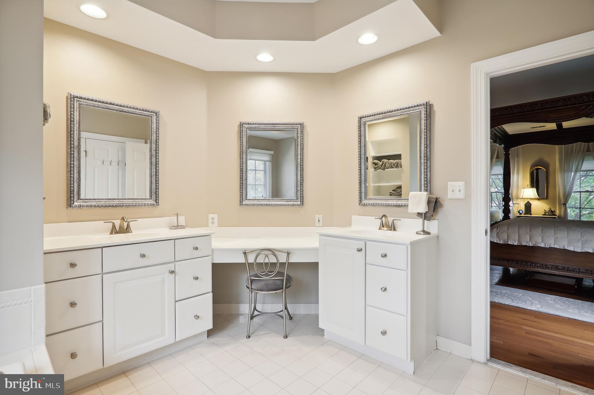 RESERVOIR OVERLOOK - Residential