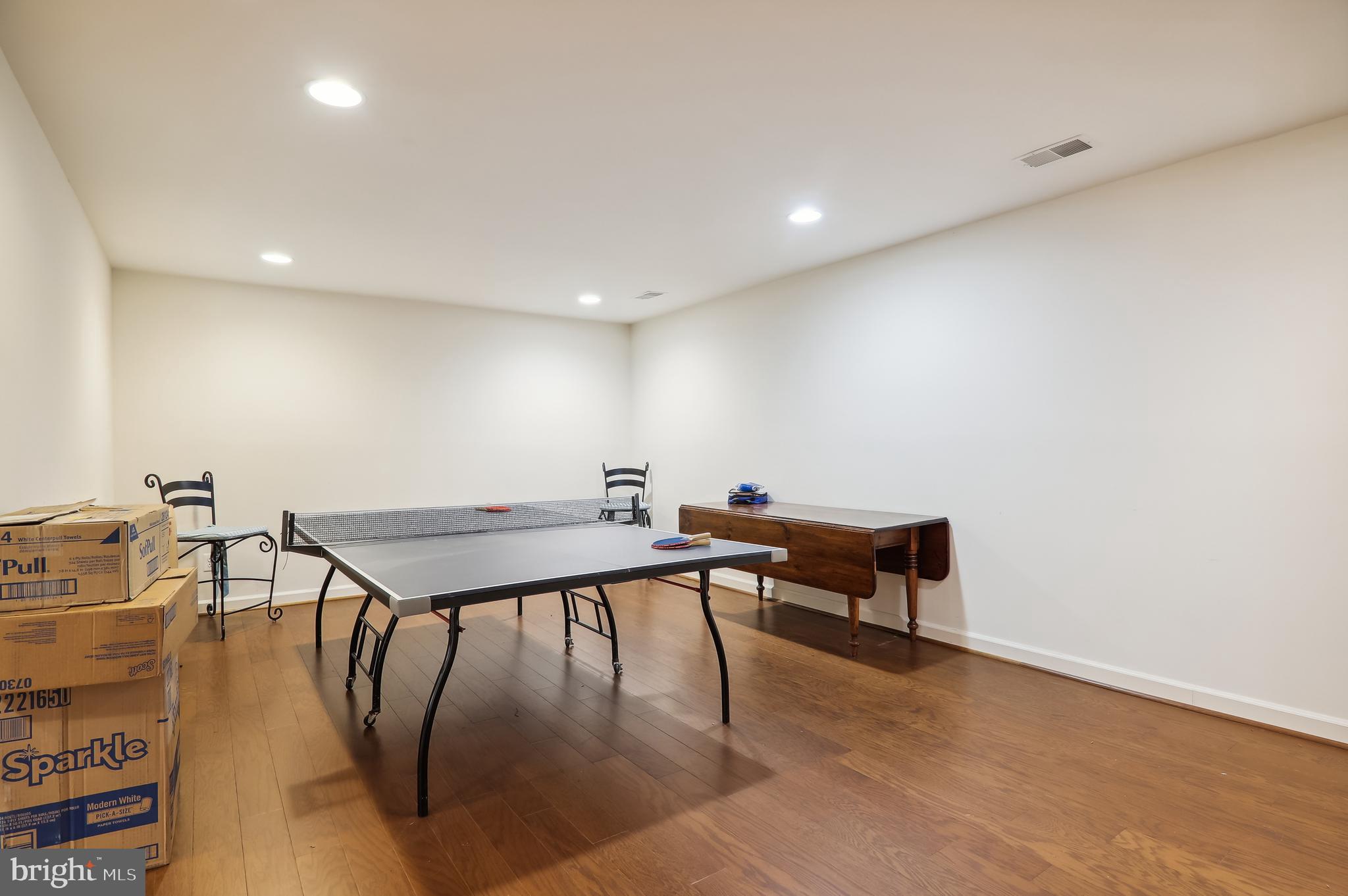 RESERVOIR OVERLOOK - Residential