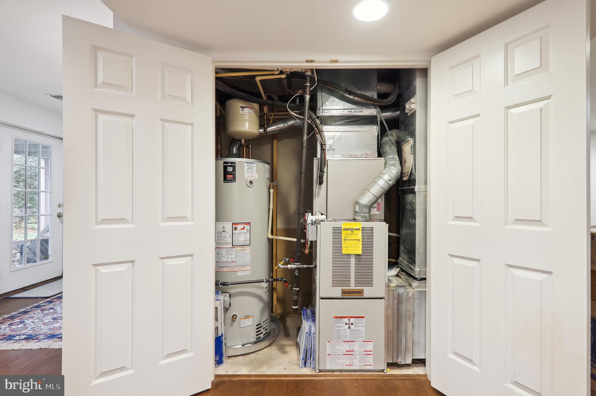 RESERVOIR OVERLOOK - Residential