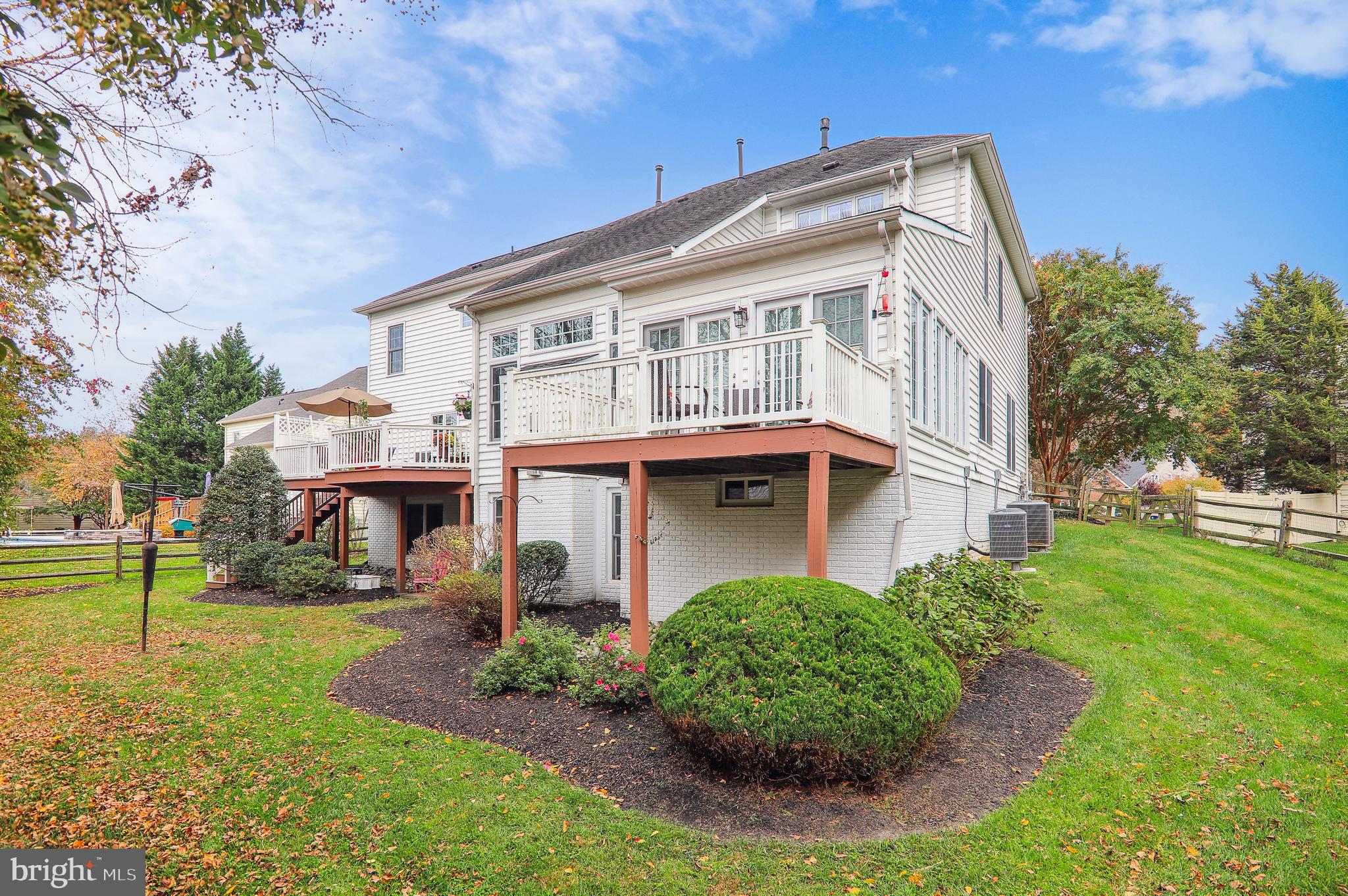 RESERVOIR OVERLOOK - Residential