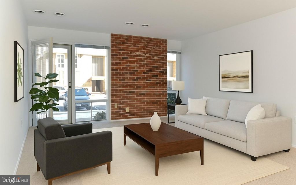 Photo of 2631 Redcoat Drive #205, ALEXANDRIA, VA 22303 (MLS # VAFX2269408)