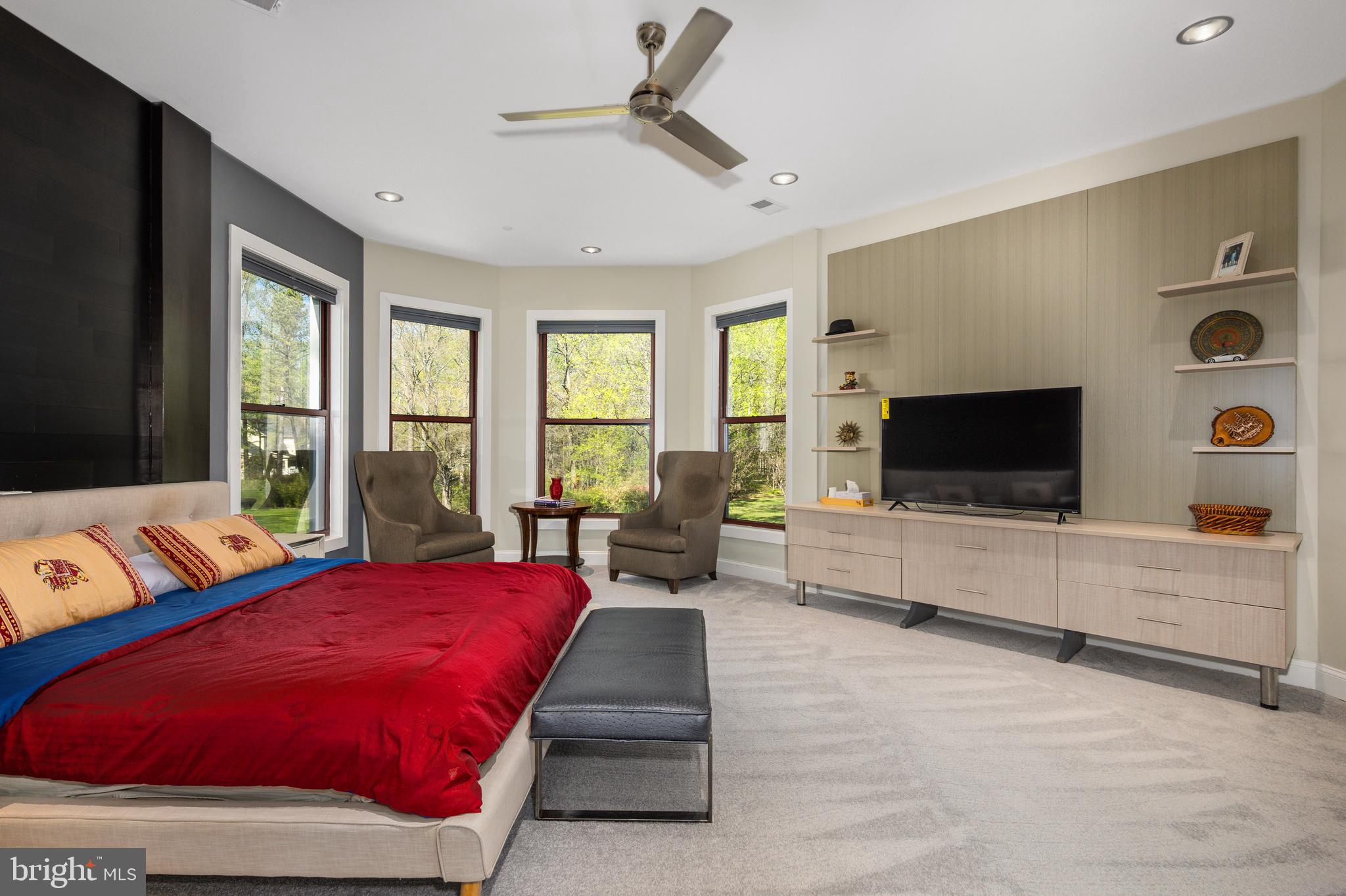 PT ROCKVILLE OUT RES 3 - Residential