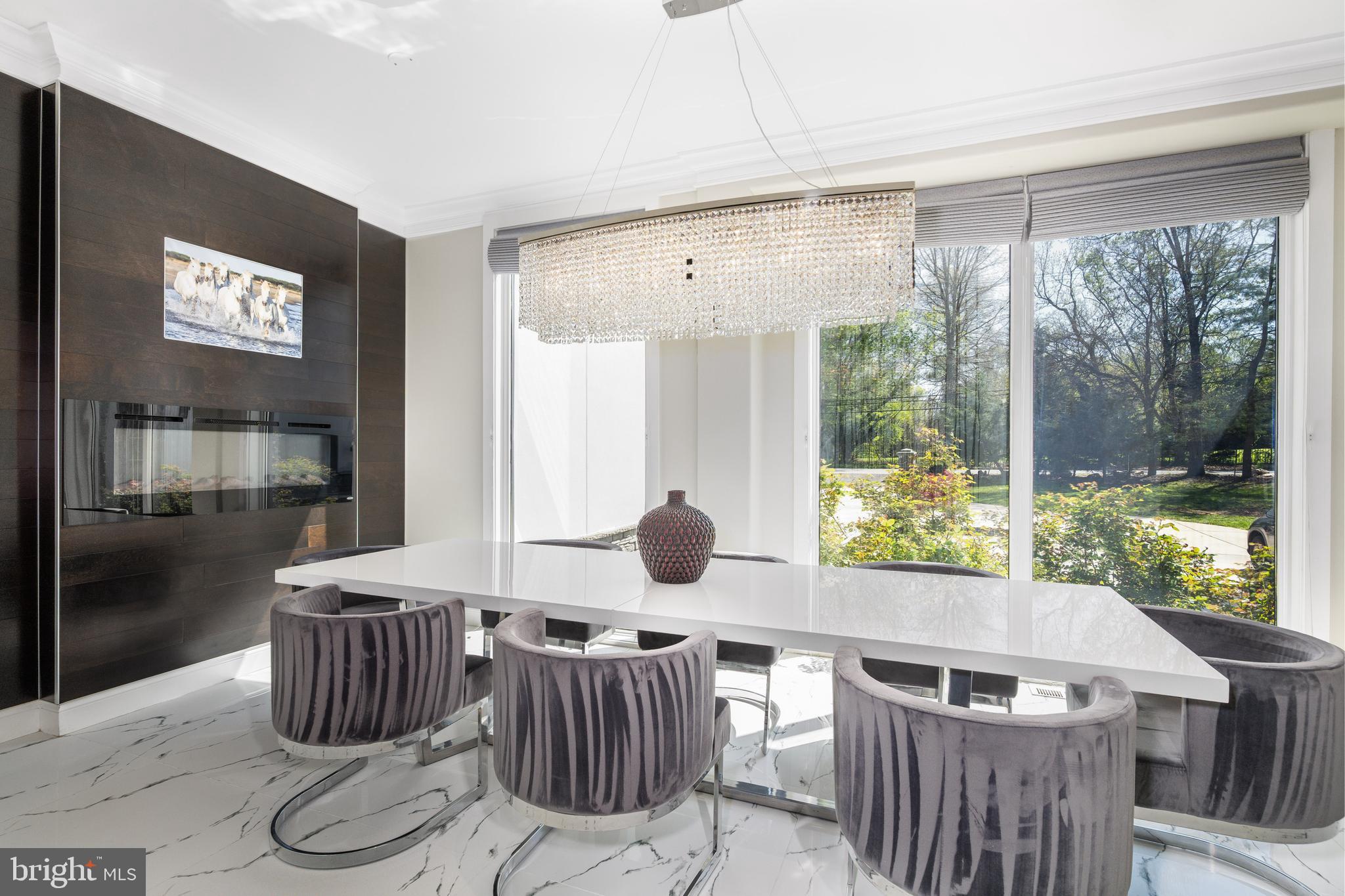 PT ROCKVILLE OUT RES 3 - Residential