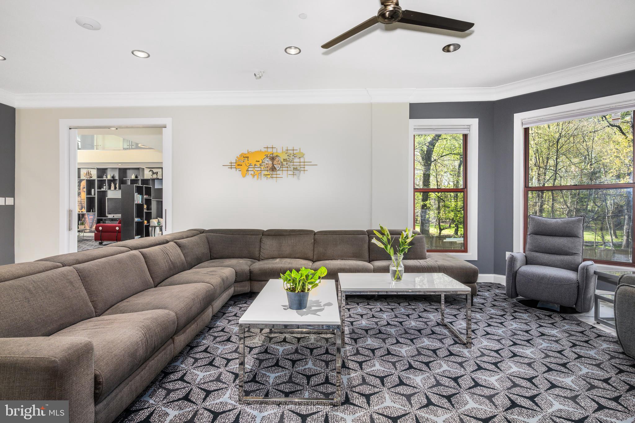 PT ROCKVILLE OUT RES 3 - Residential