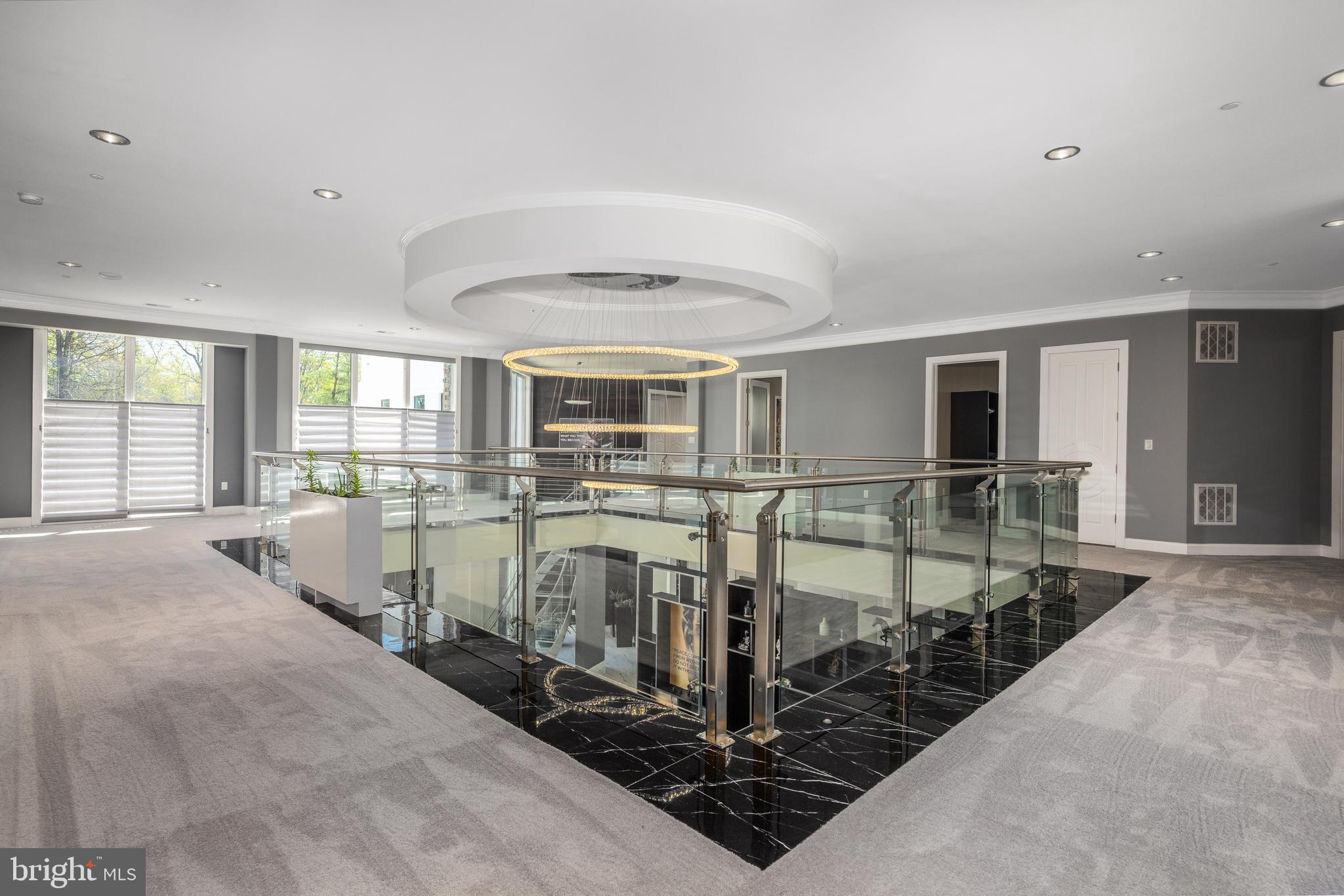 PT ROCKVILLE OUT RES 3 - Residential