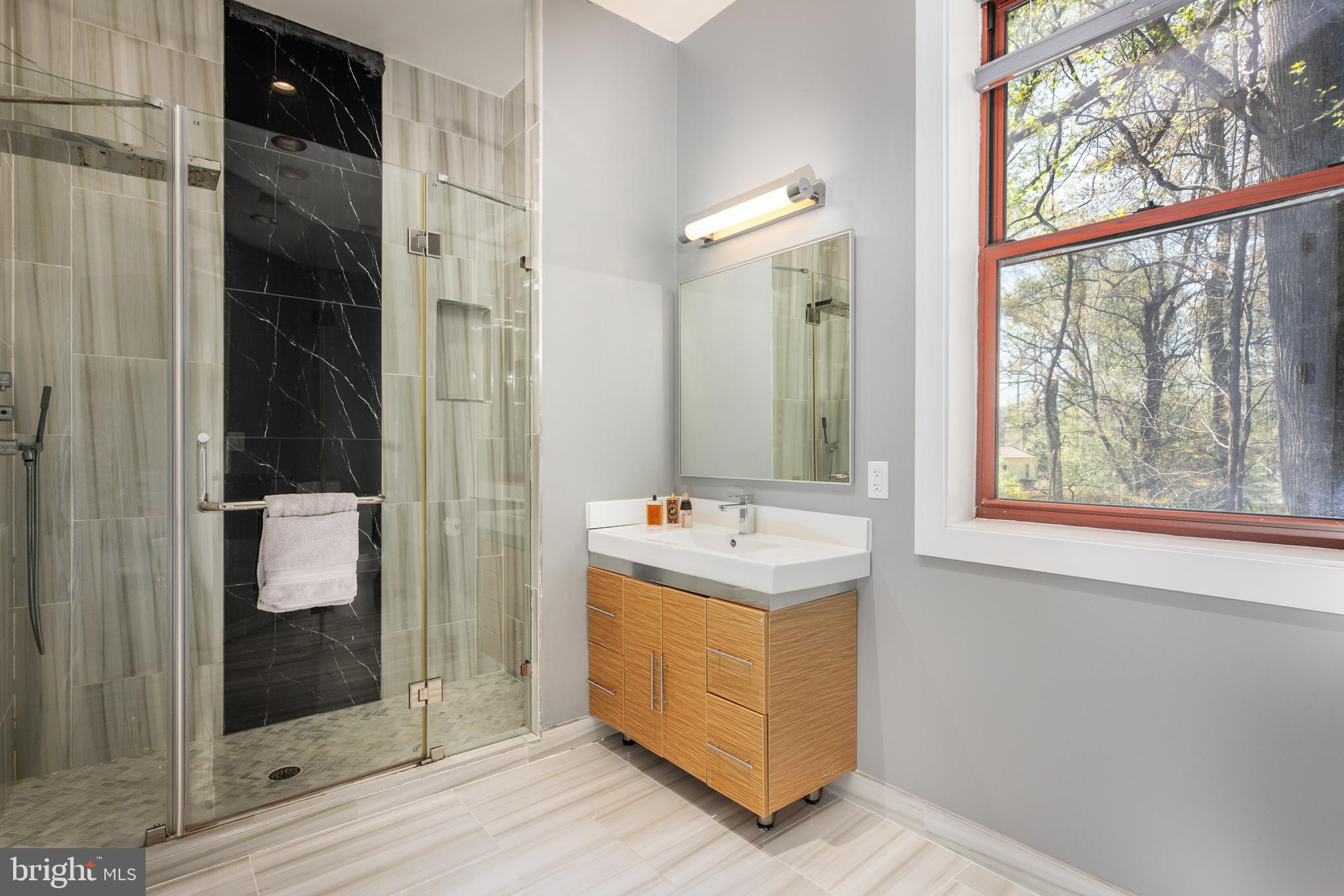 PT ROCKVILLE OUT RES 3 - Residential