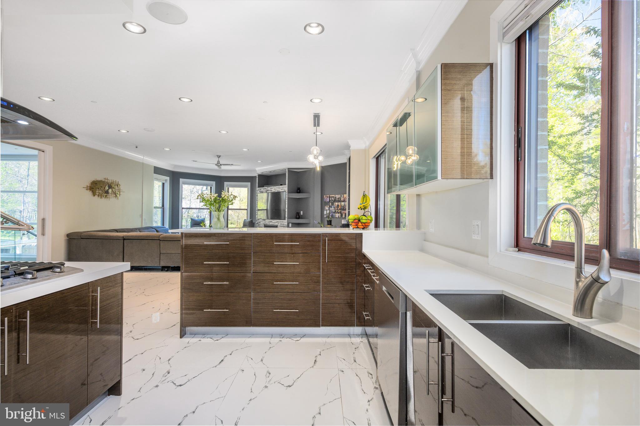 PT ROCKVILLE OUT RES 3 - Residential