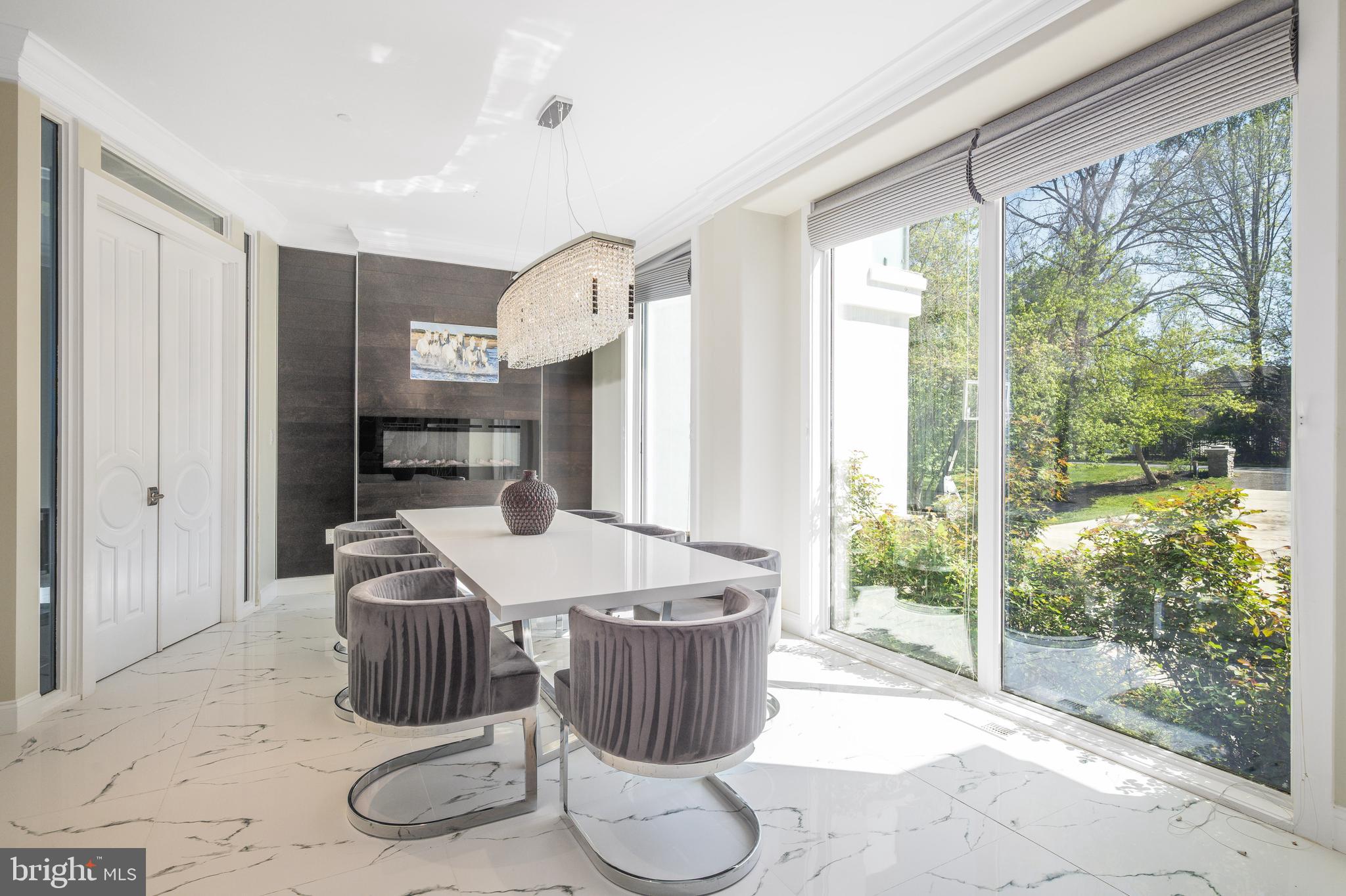 PT ROCKVILLE OUT RES 3 - Residential