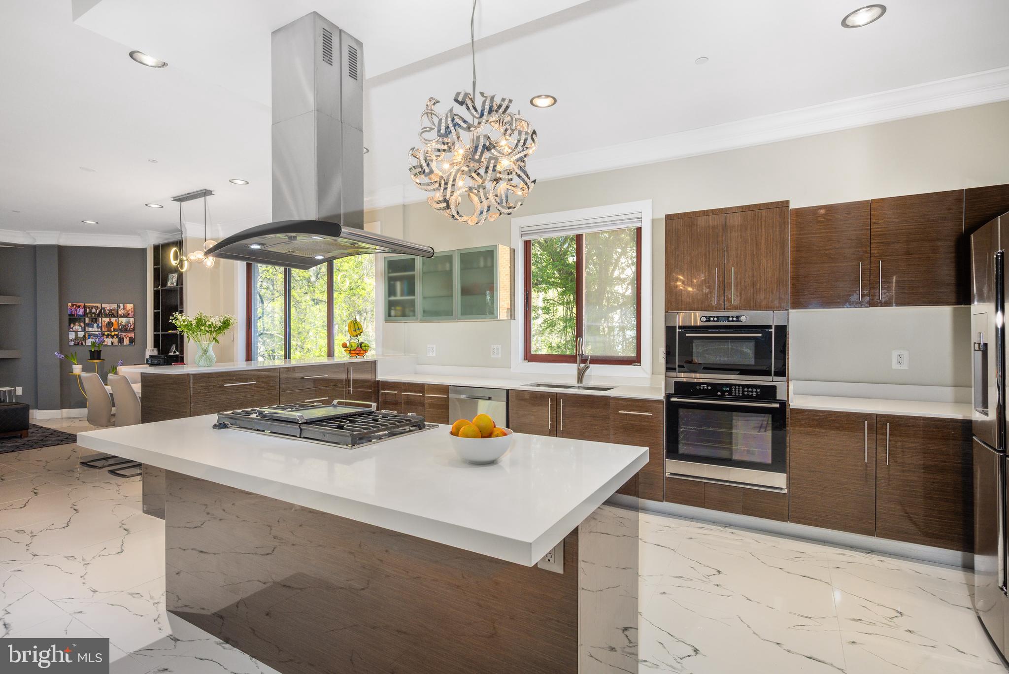 PT ROCKVILLE OUT RES 3 - Residential