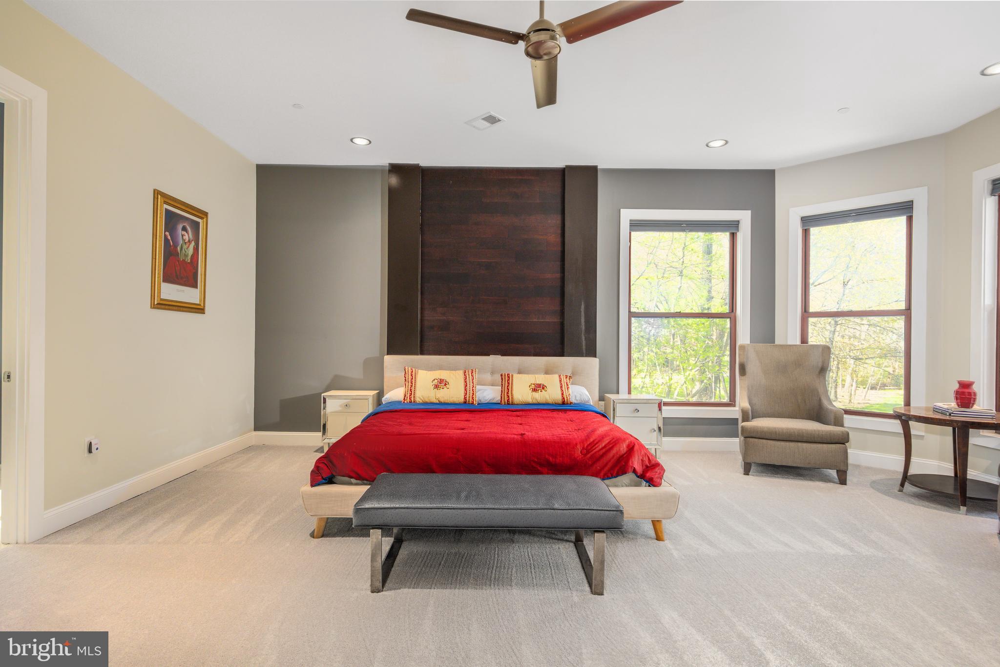 PT ROCKVILLE OUT RES 3 - Residential