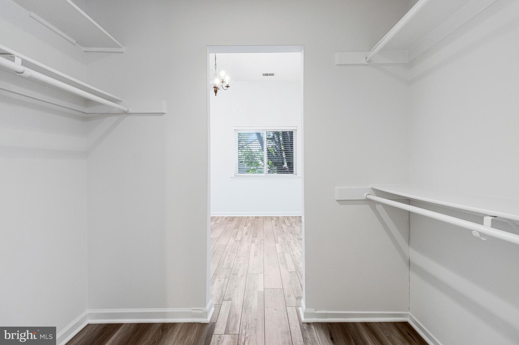 VILLARIDGE - Residential