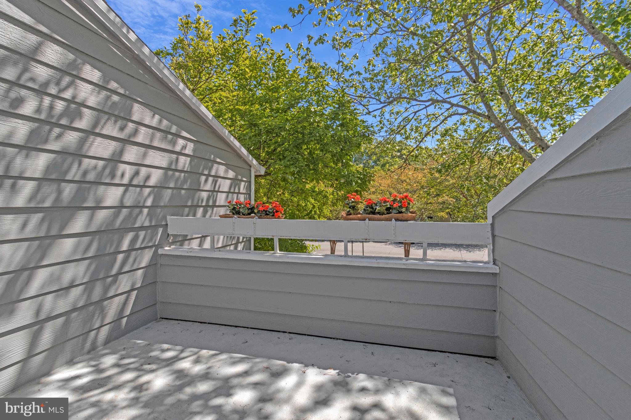 VILLARIDGE - Residential