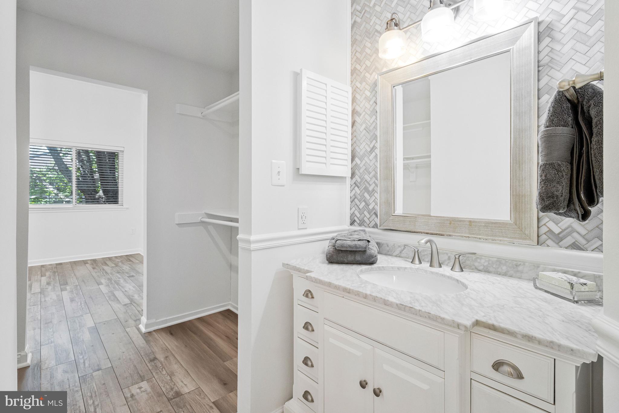 VILLARIDGE - Residential