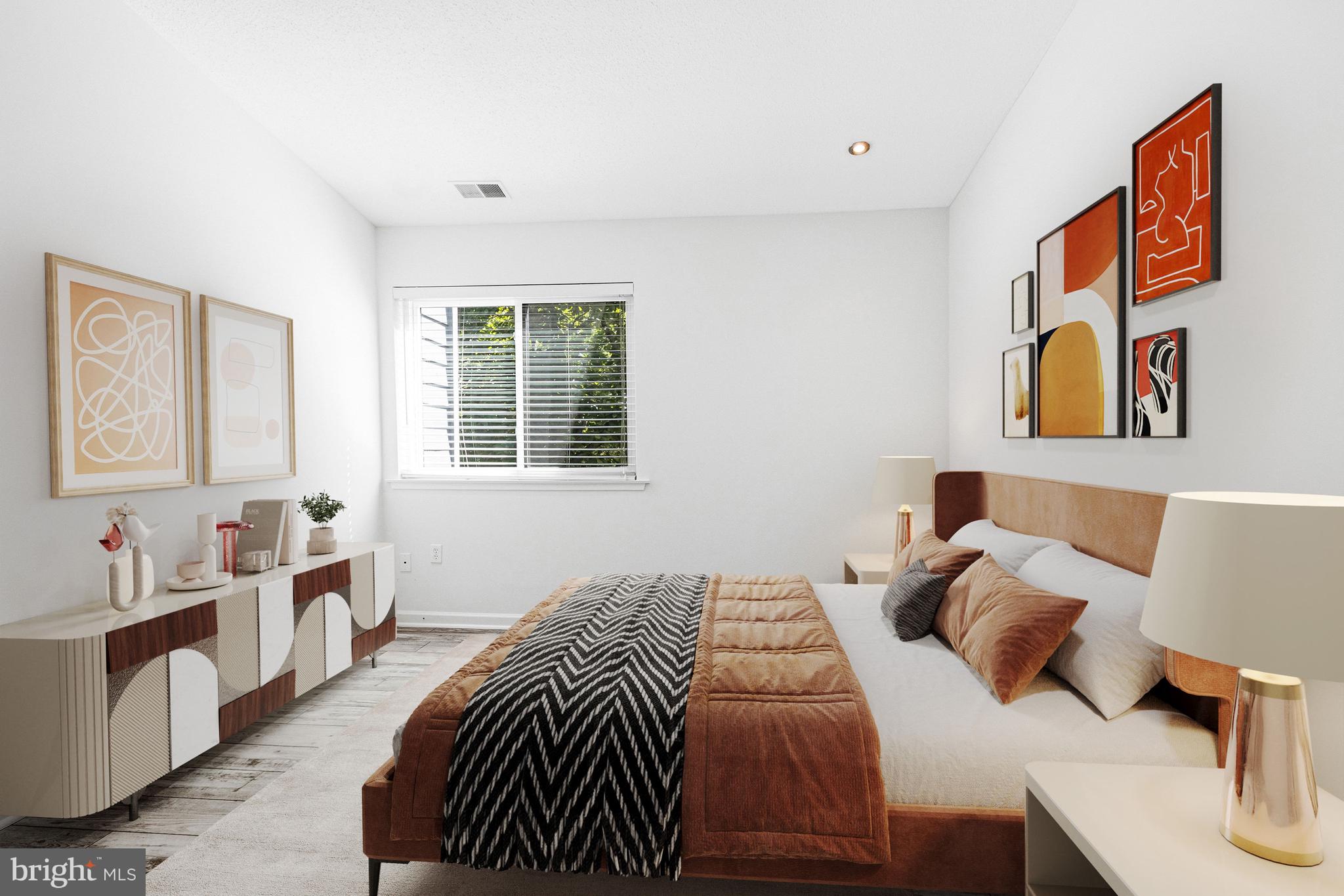 VILLARIDGE - Residential