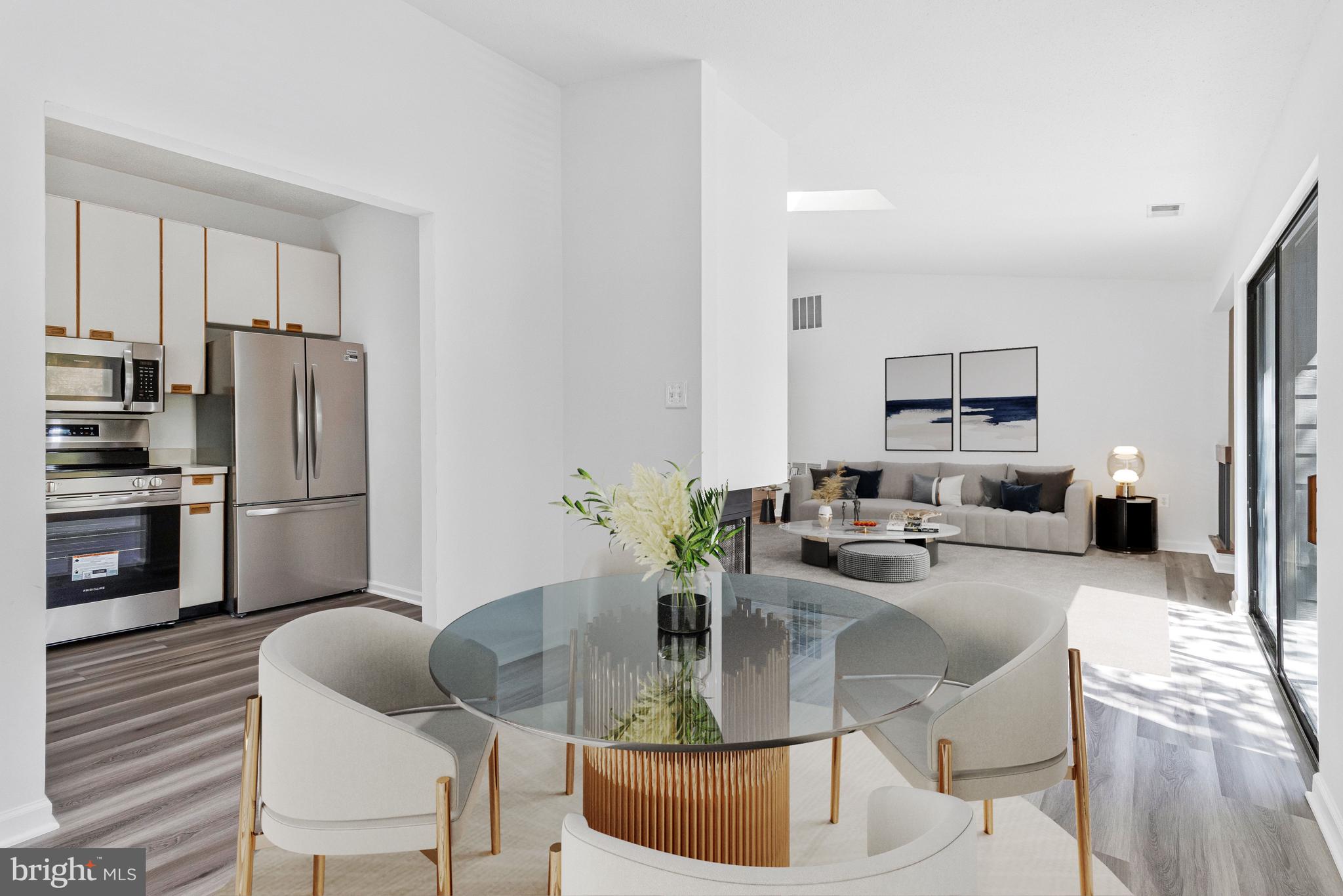 VILLARIDGE - Residential