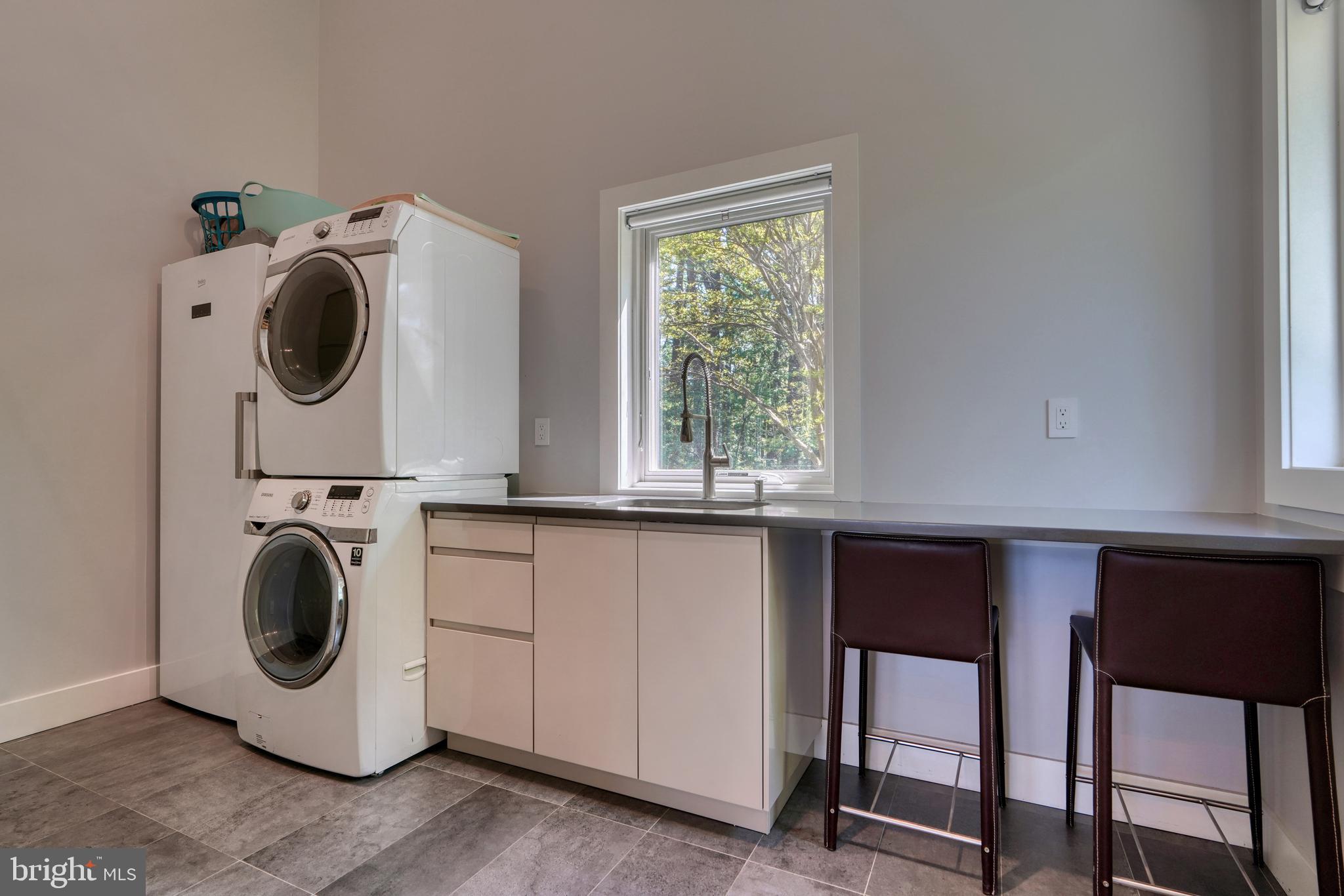 KENT POINT FARM - Residential