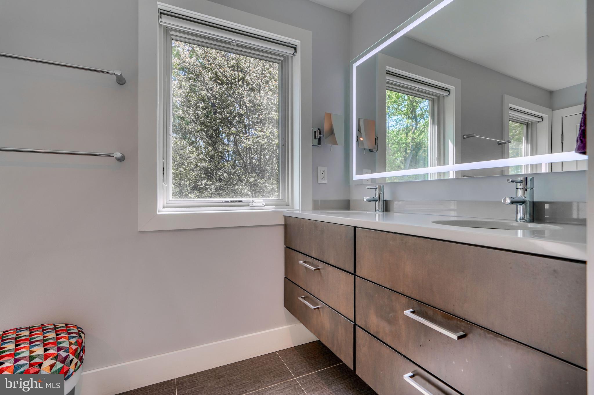 KENT POINT FARM - Residential