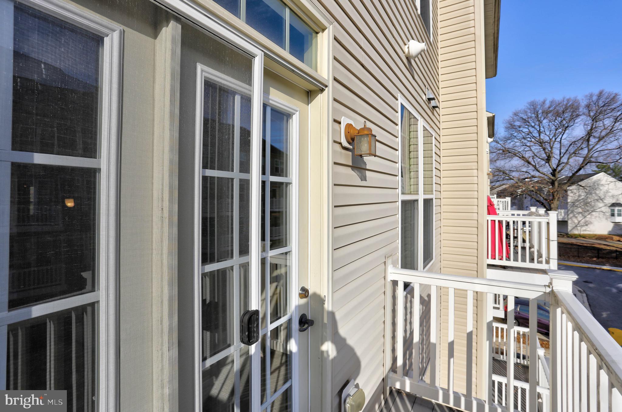 RED OAK CROSSING - Residential Lease