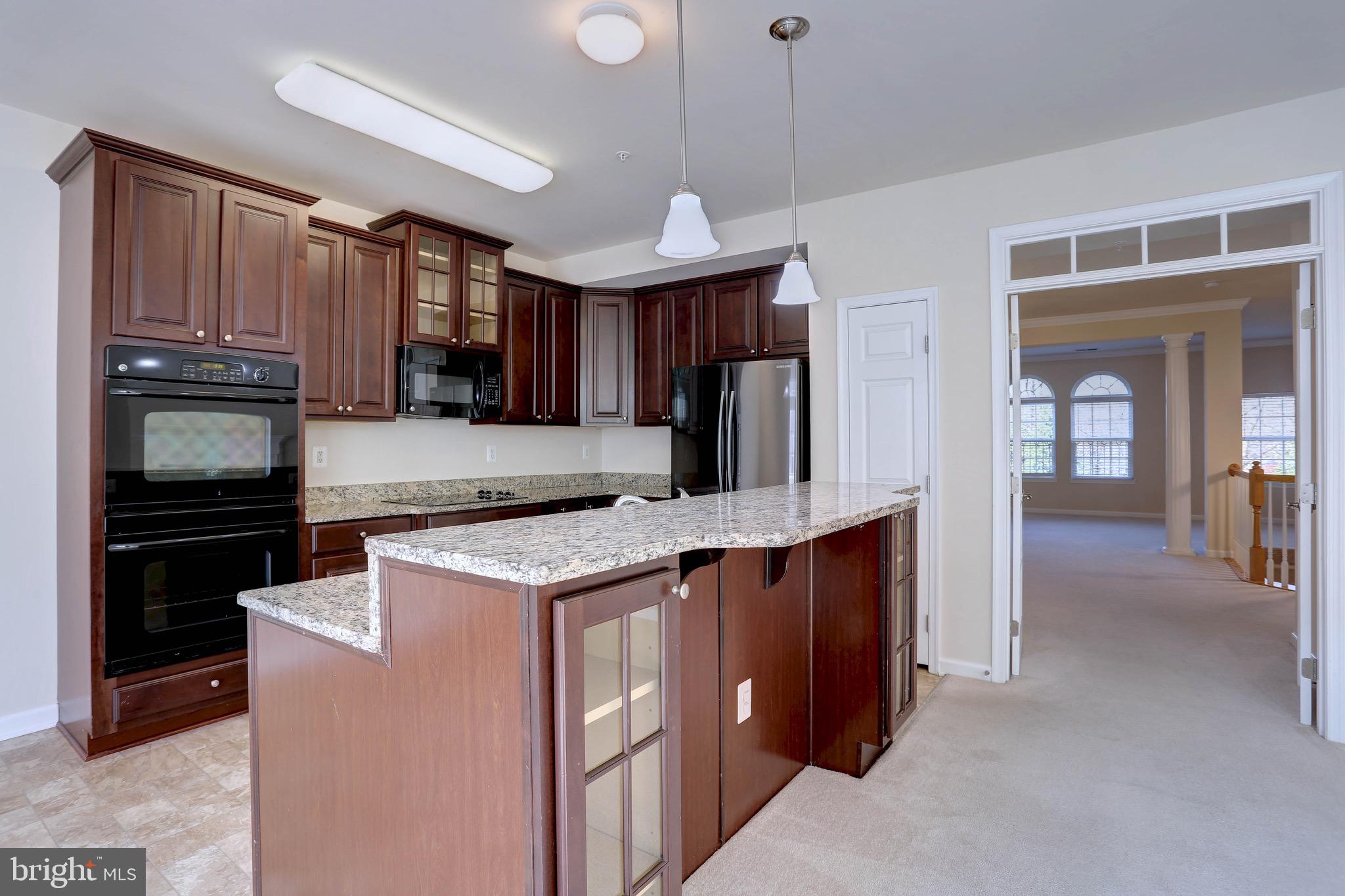 RED OAK CROSSING - Residential Lease