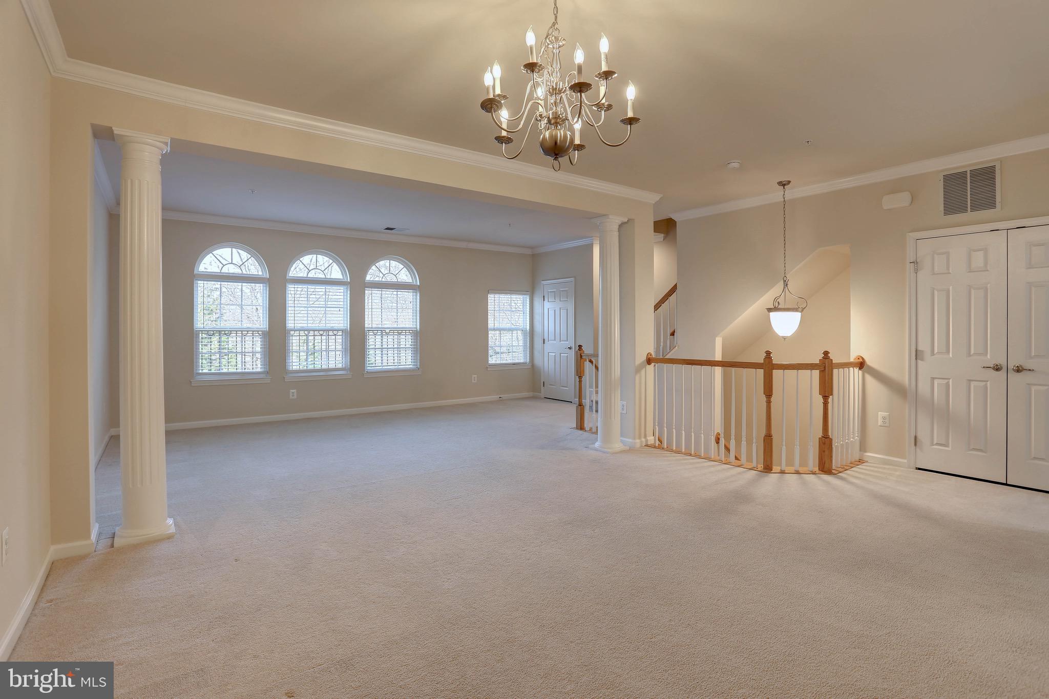 RED OAK CROSSING - Residential Lease