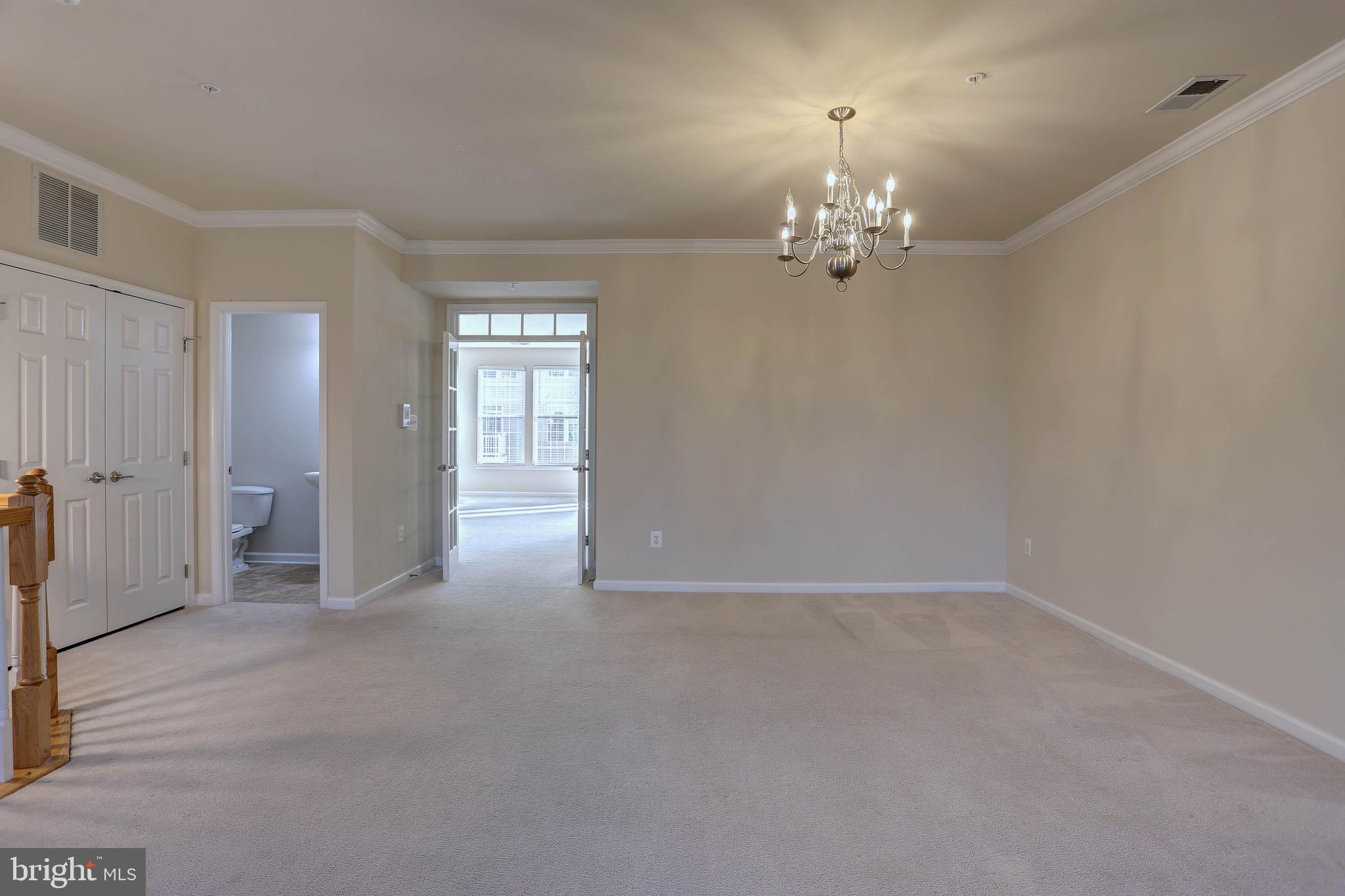 RED OAK CROSSING - Residential Lease