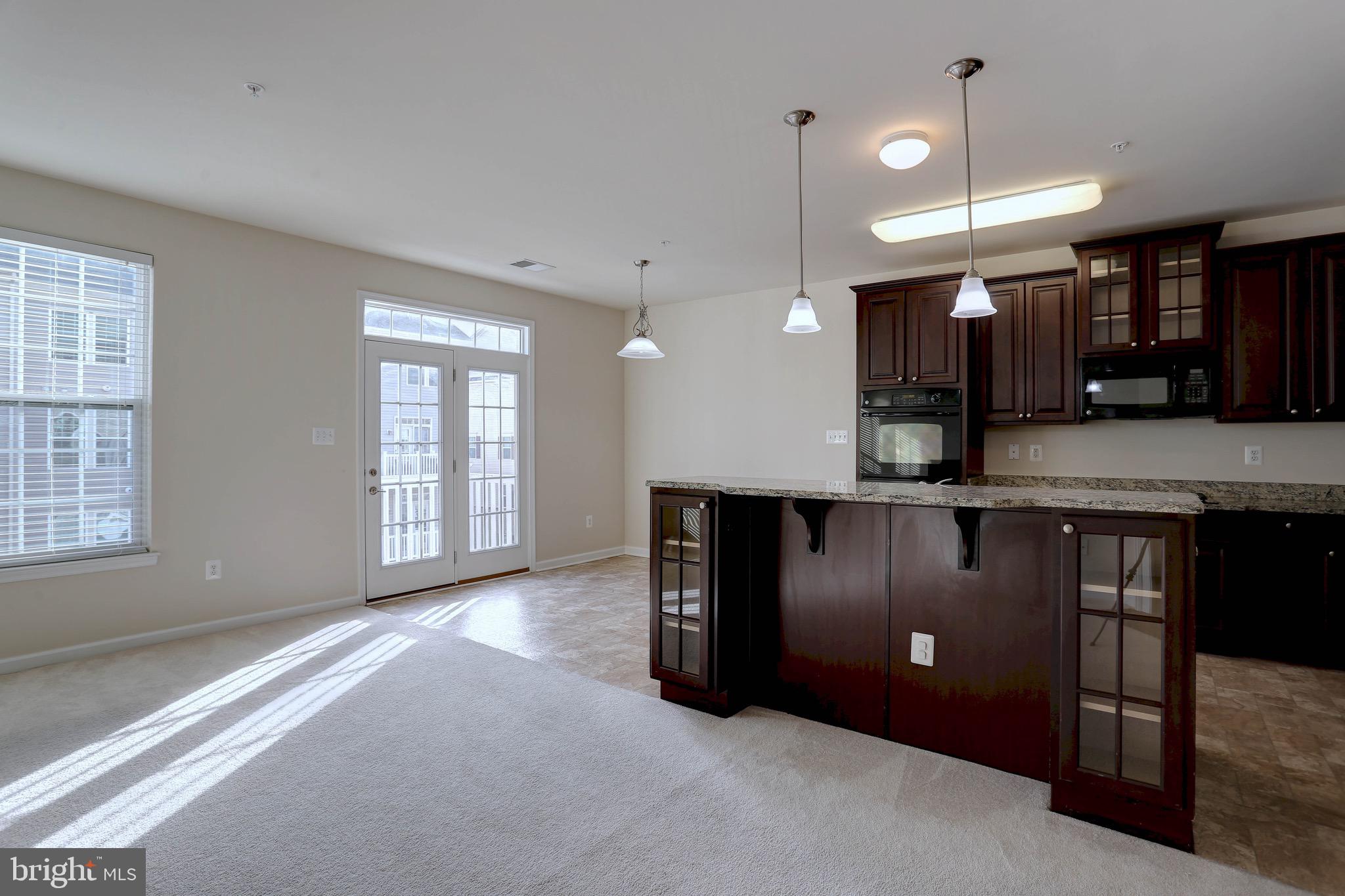 RED OAK CROSSING - Residential Lease