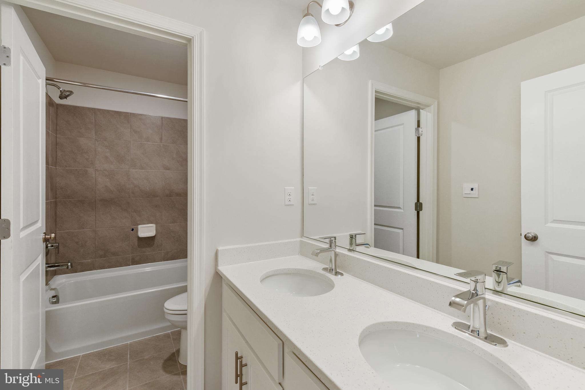 GREENWAY FARMS - Residential