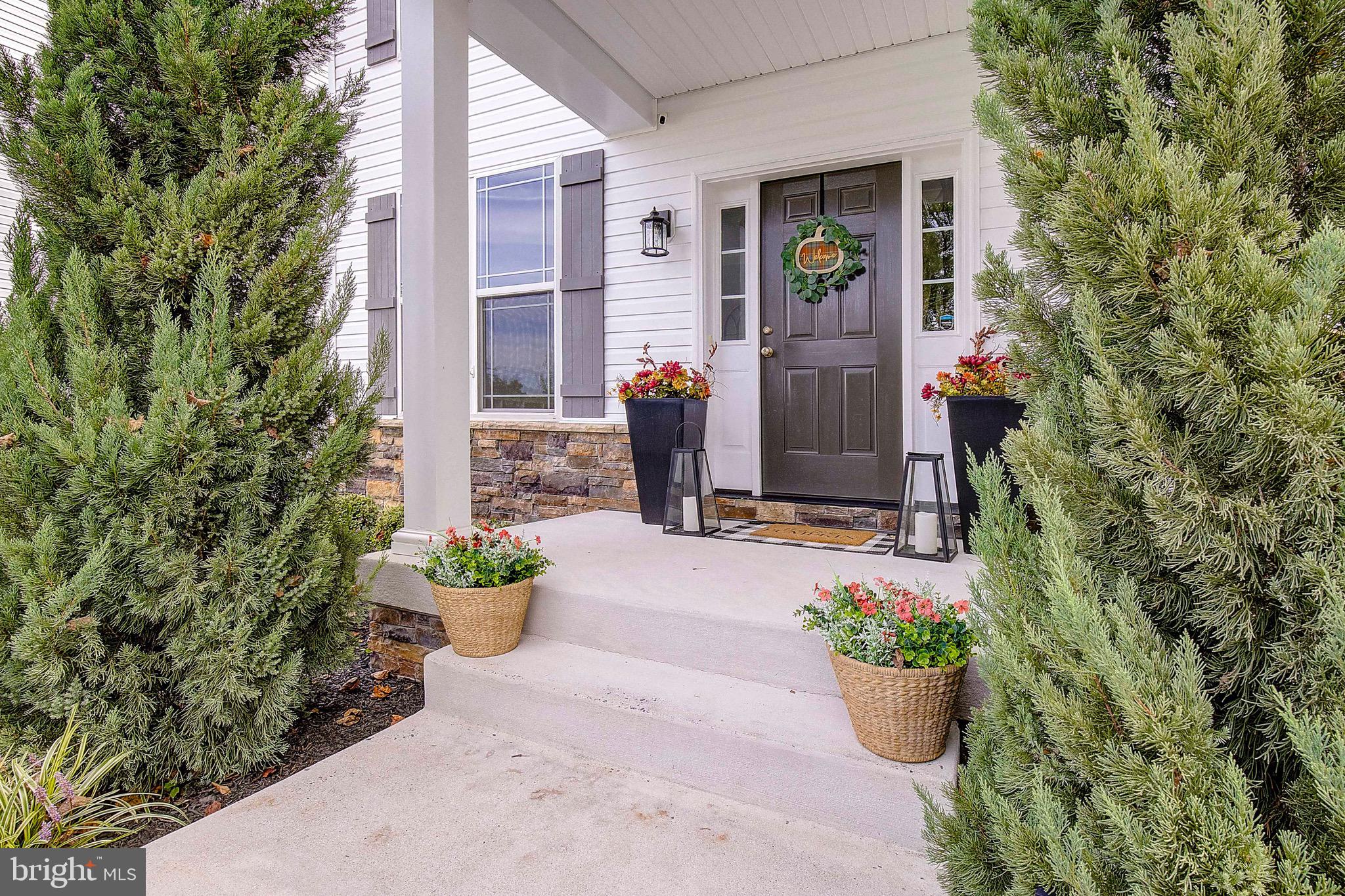 JONES STATION - Residential