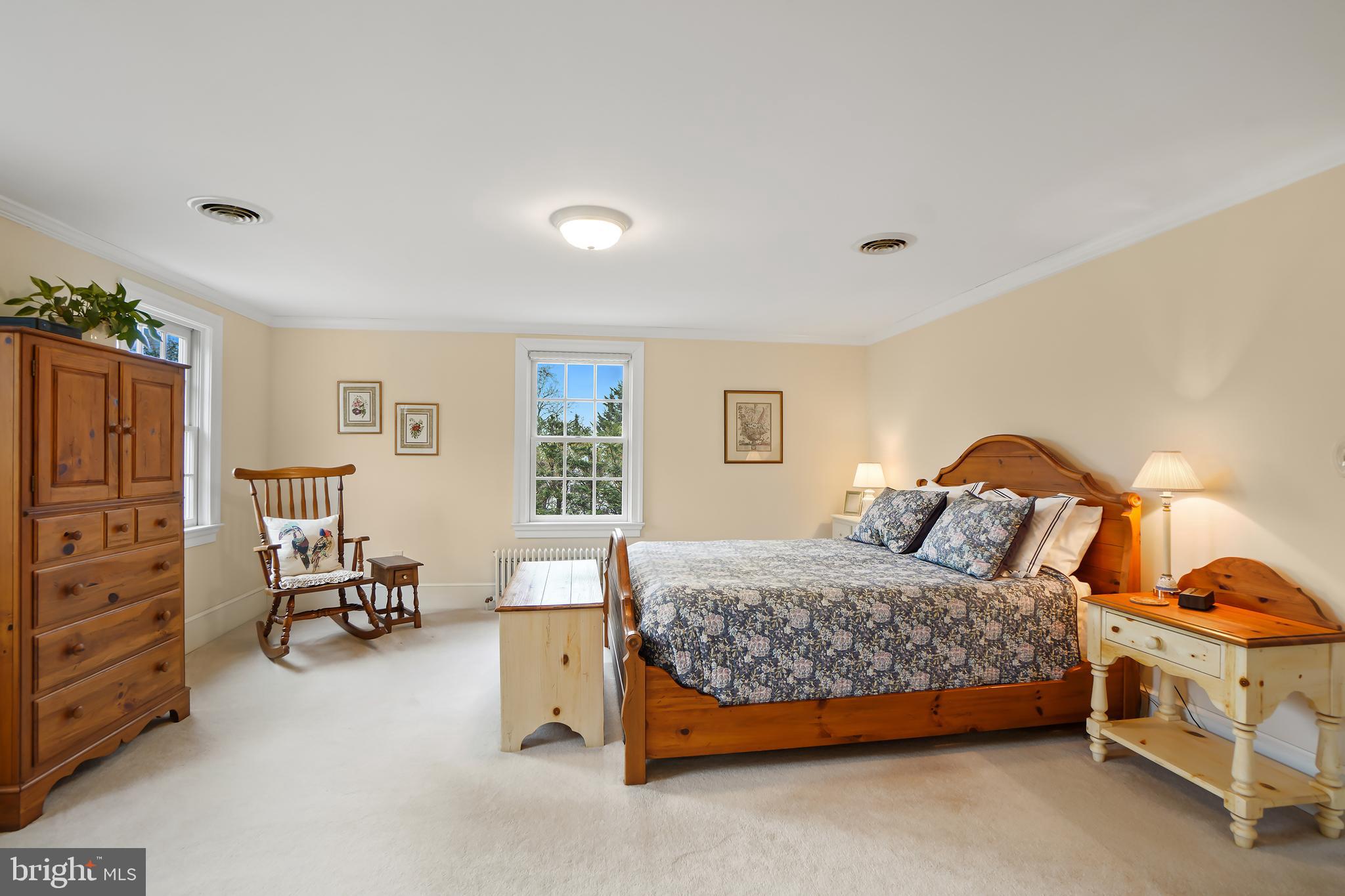 DAMASCUS OUTSIDE - Residential