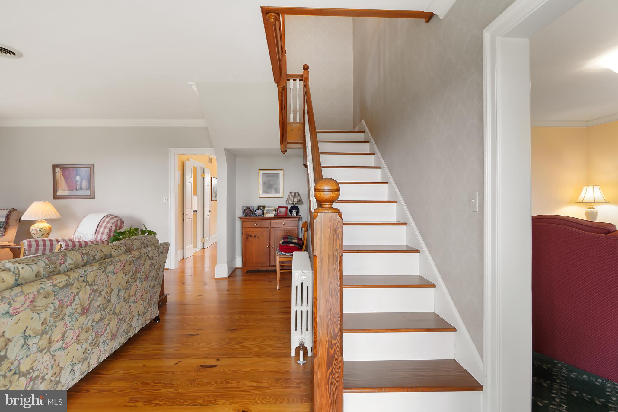 DAMASCUS OUTSIDE - Residential