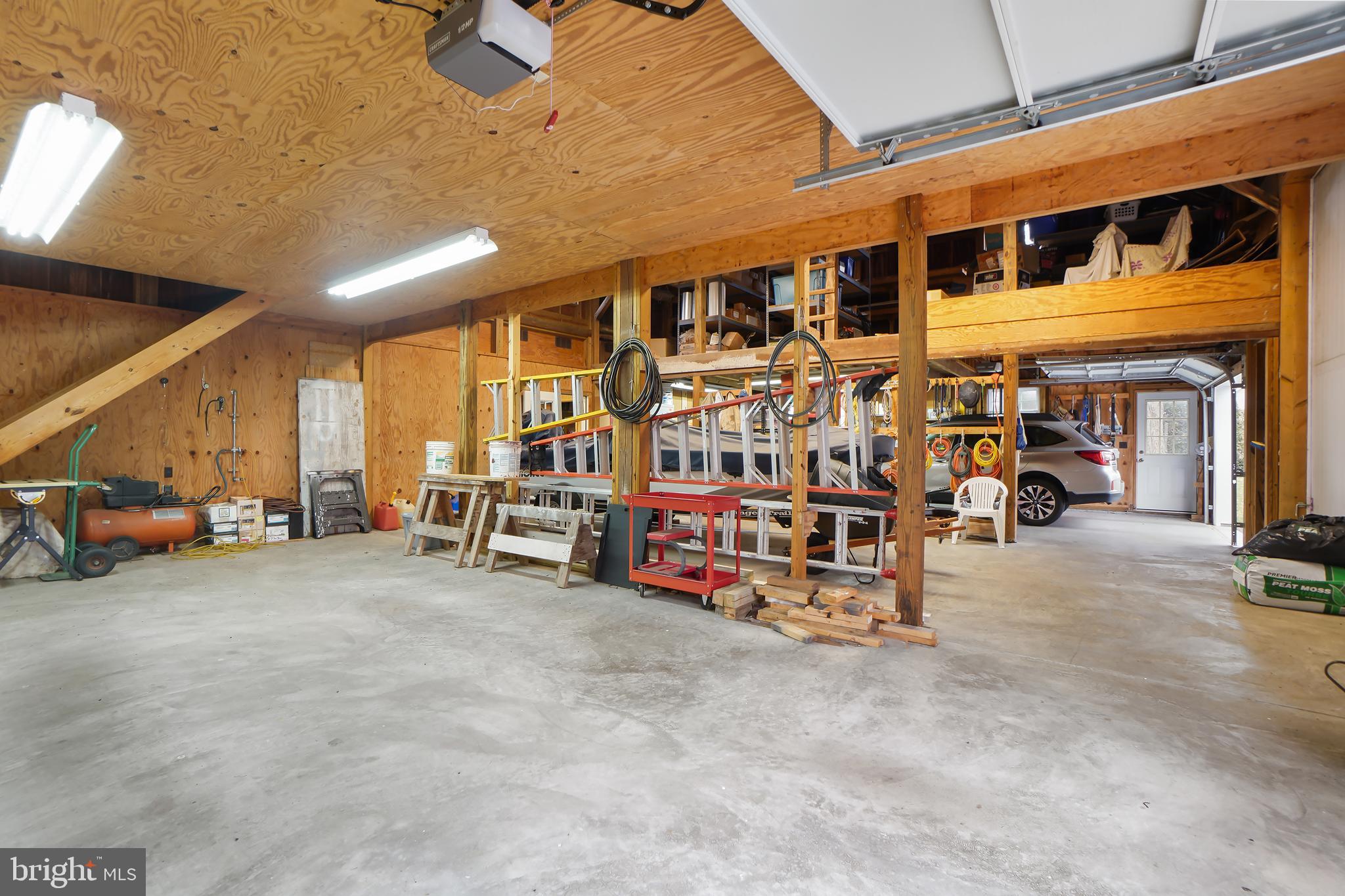 DAMASCUS OUTSIDE - Residential