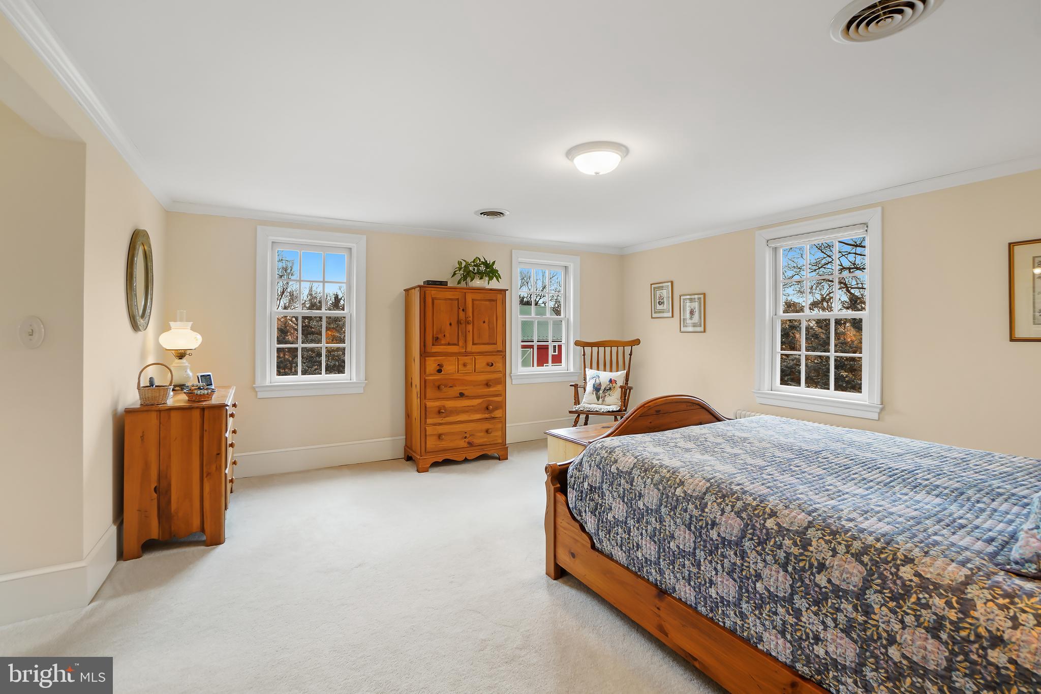 DAMASCUS OUTSIDE - Residential