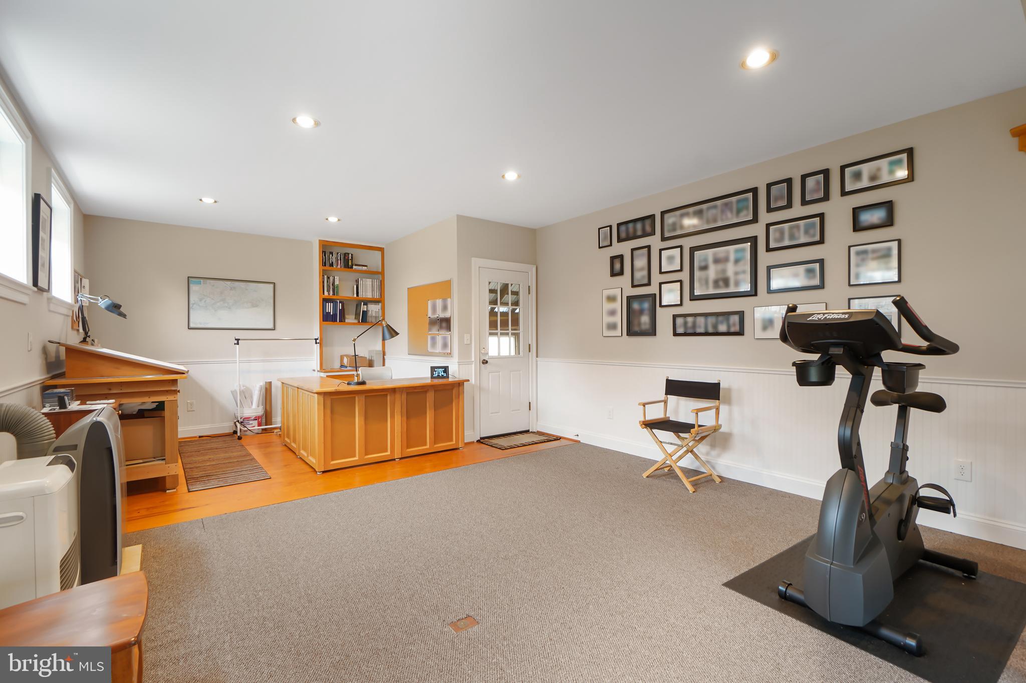 DAMASCUS OUTSIDE - Residential