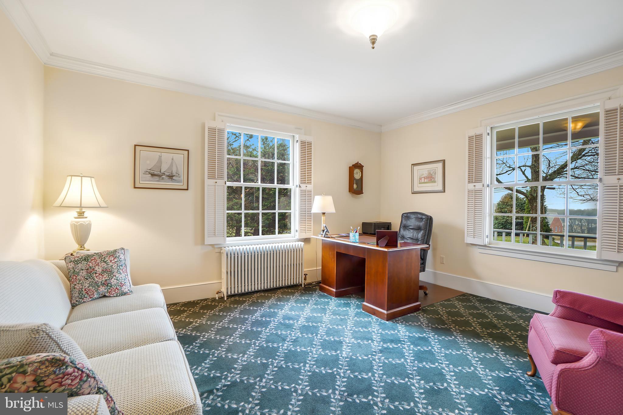 DAMASCUS OUTSIDE - Residential