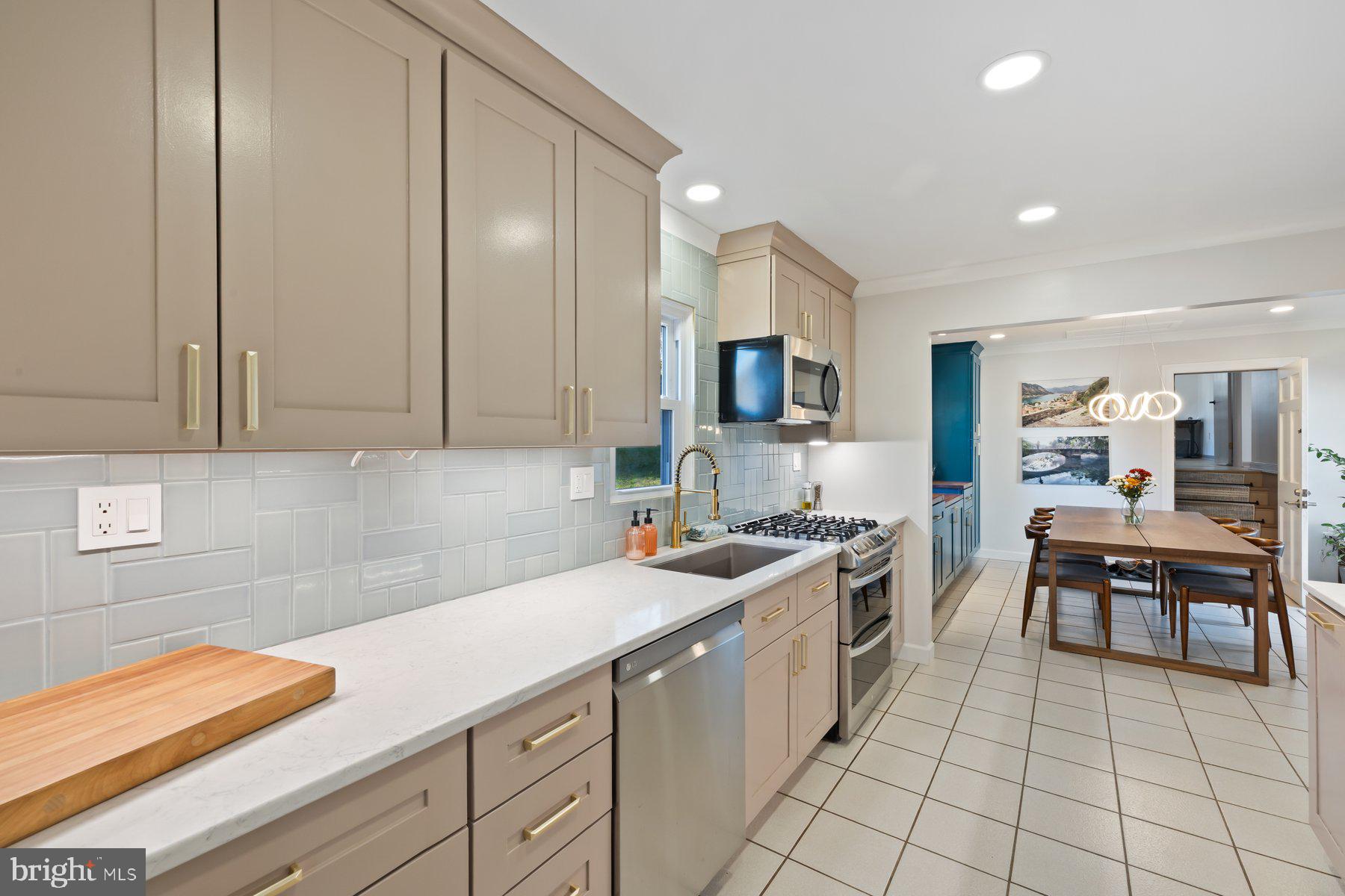 BERWYN HEIGHTS - Residential