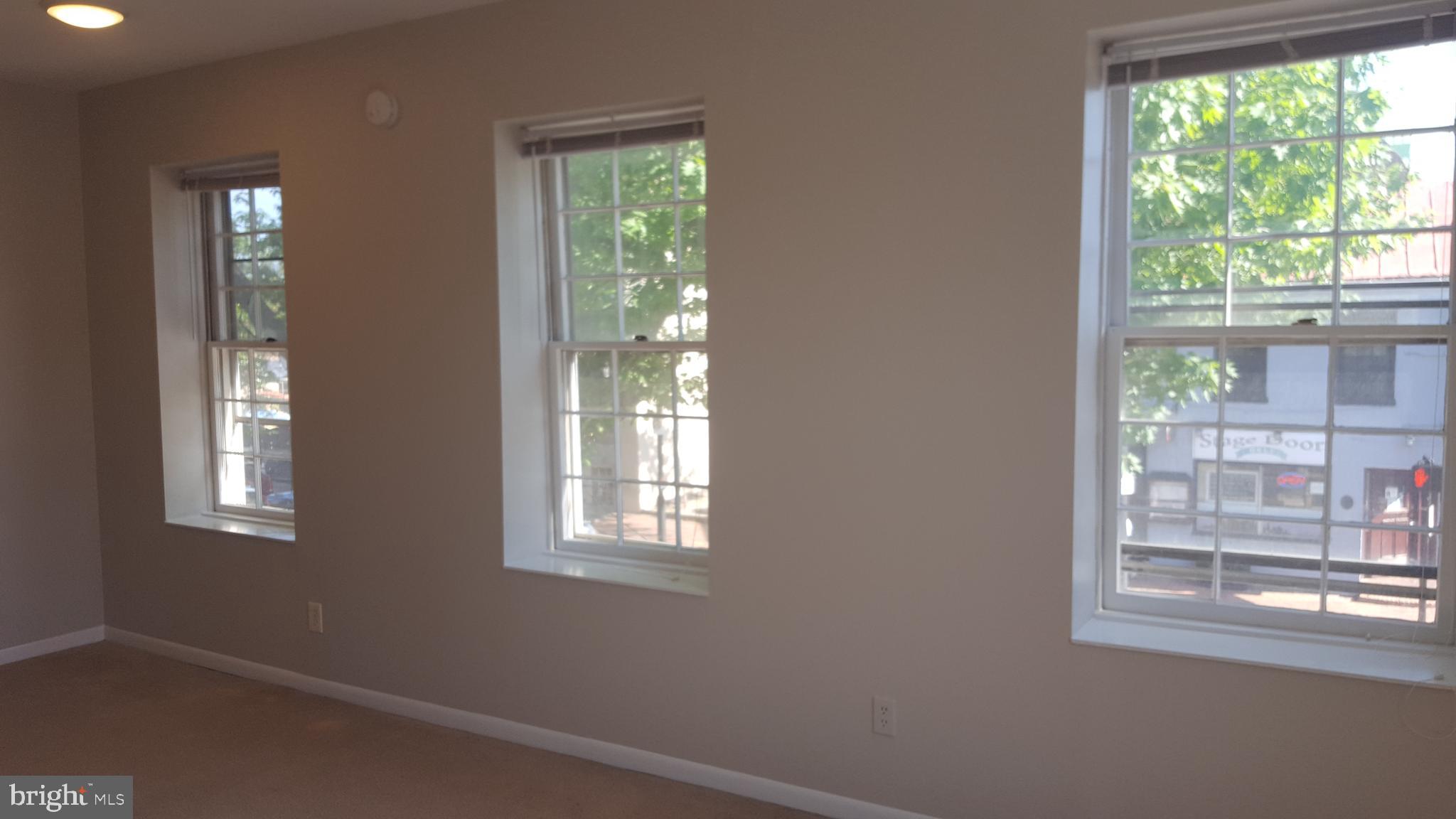 OLD TOWN ALEXANDRIA - Residential Lease