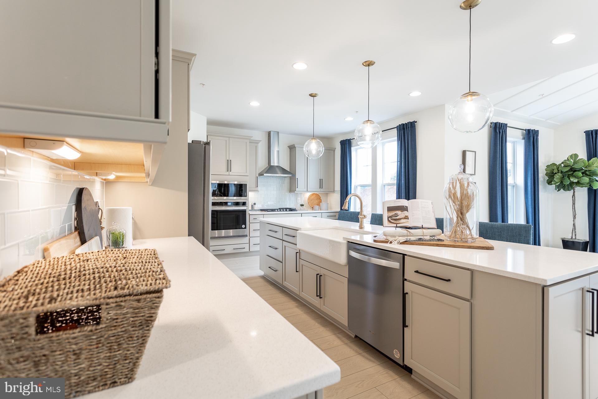 ASPEN GREENS - Residential