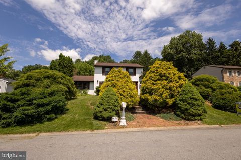 Photo of 390 Jay Lane, Mountville, PA 17554 (MLS # PALA2052508)