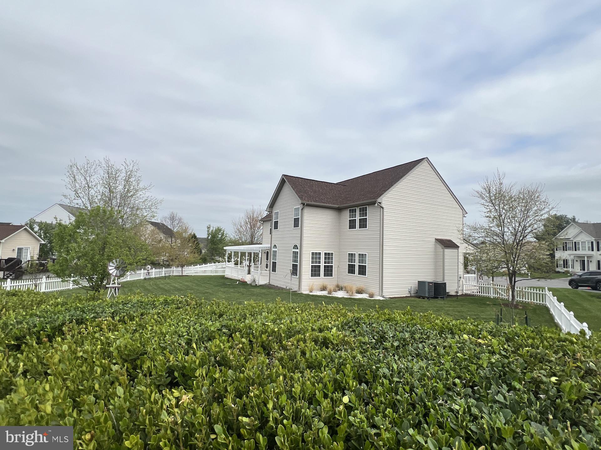 64 YARDLEY COURT