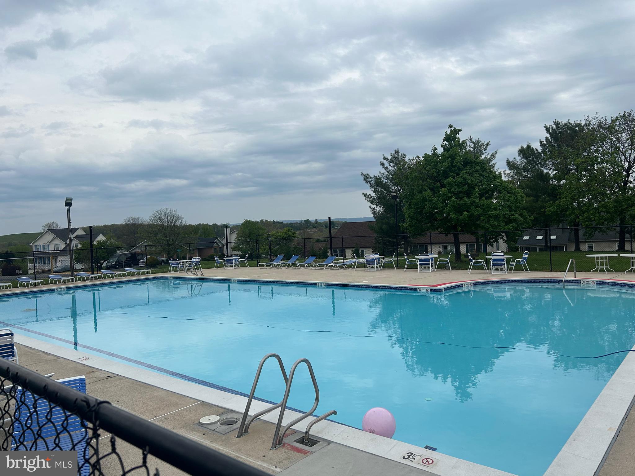 STONEBRIDGE - Residential