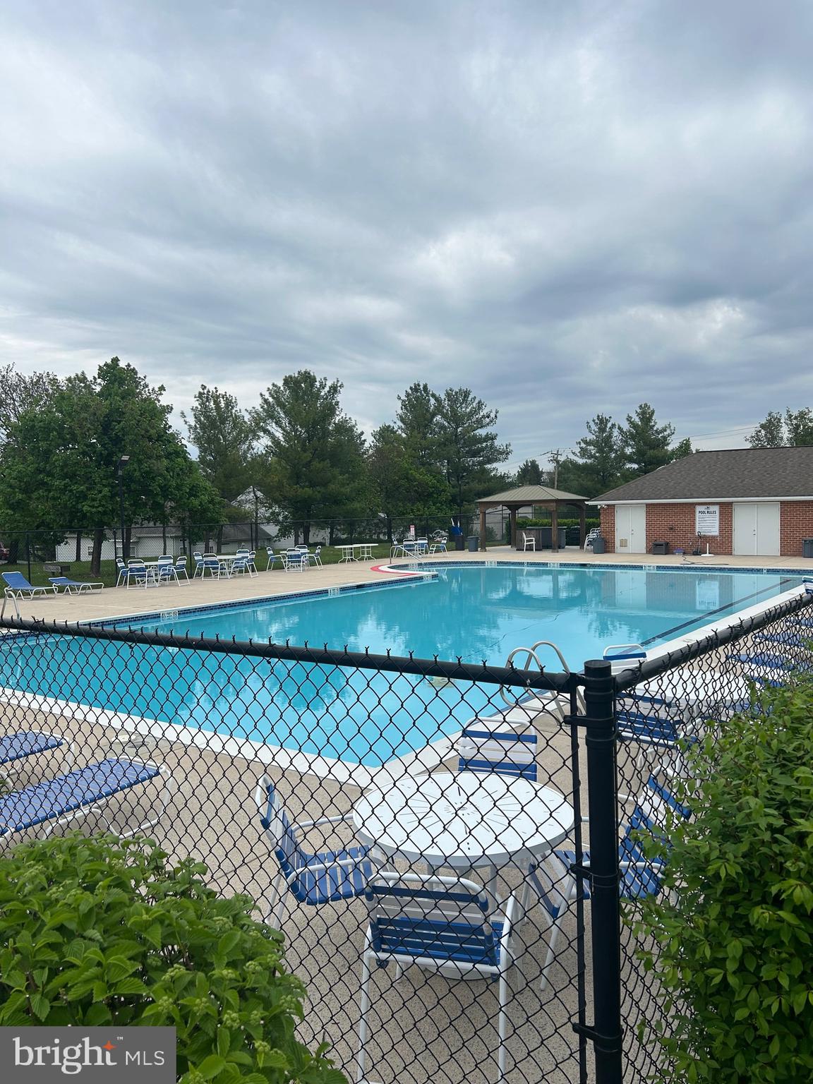 STONEBRIDGE - Residential