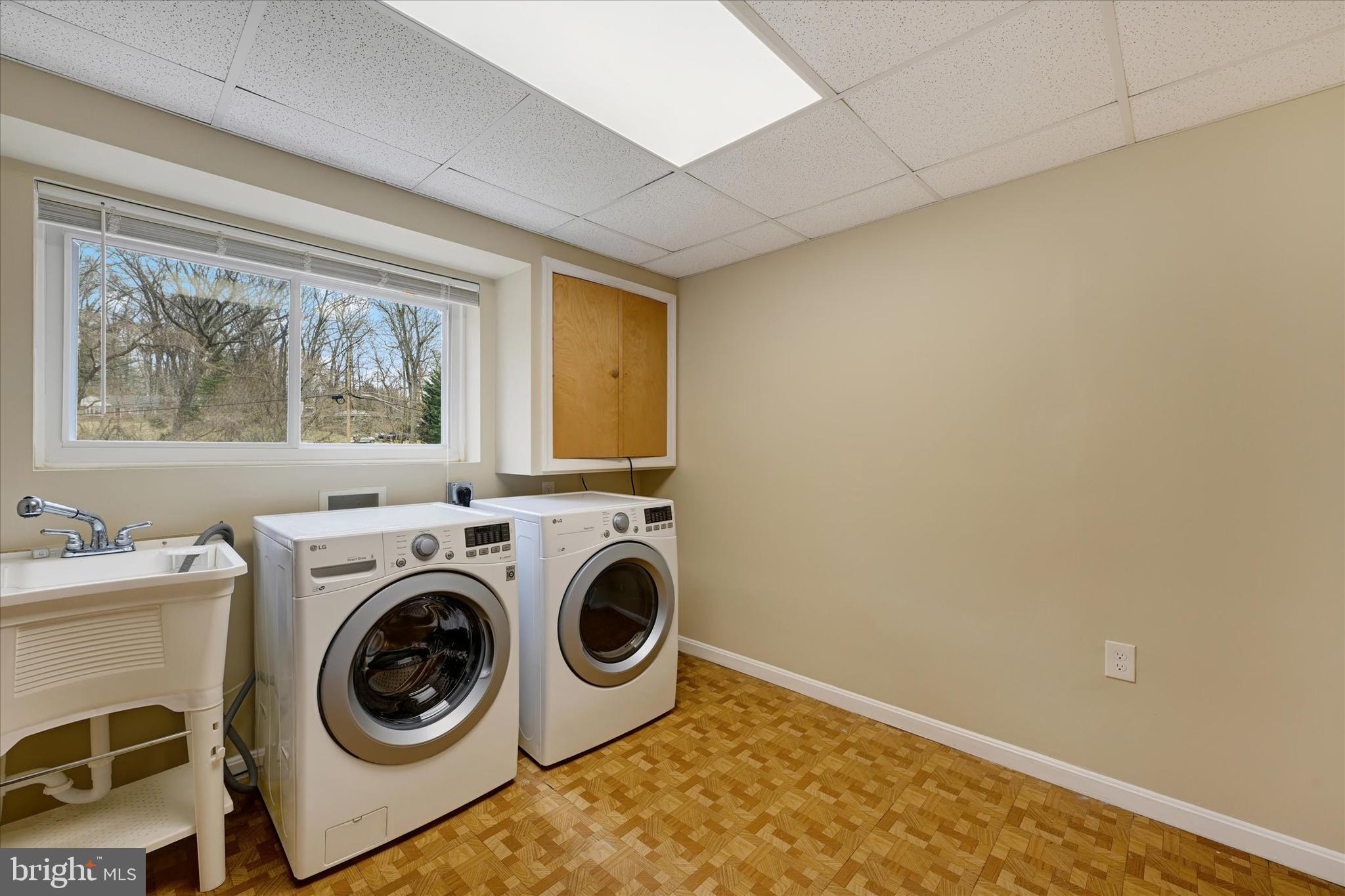 HERNWOOD HEIGHTS - Residential