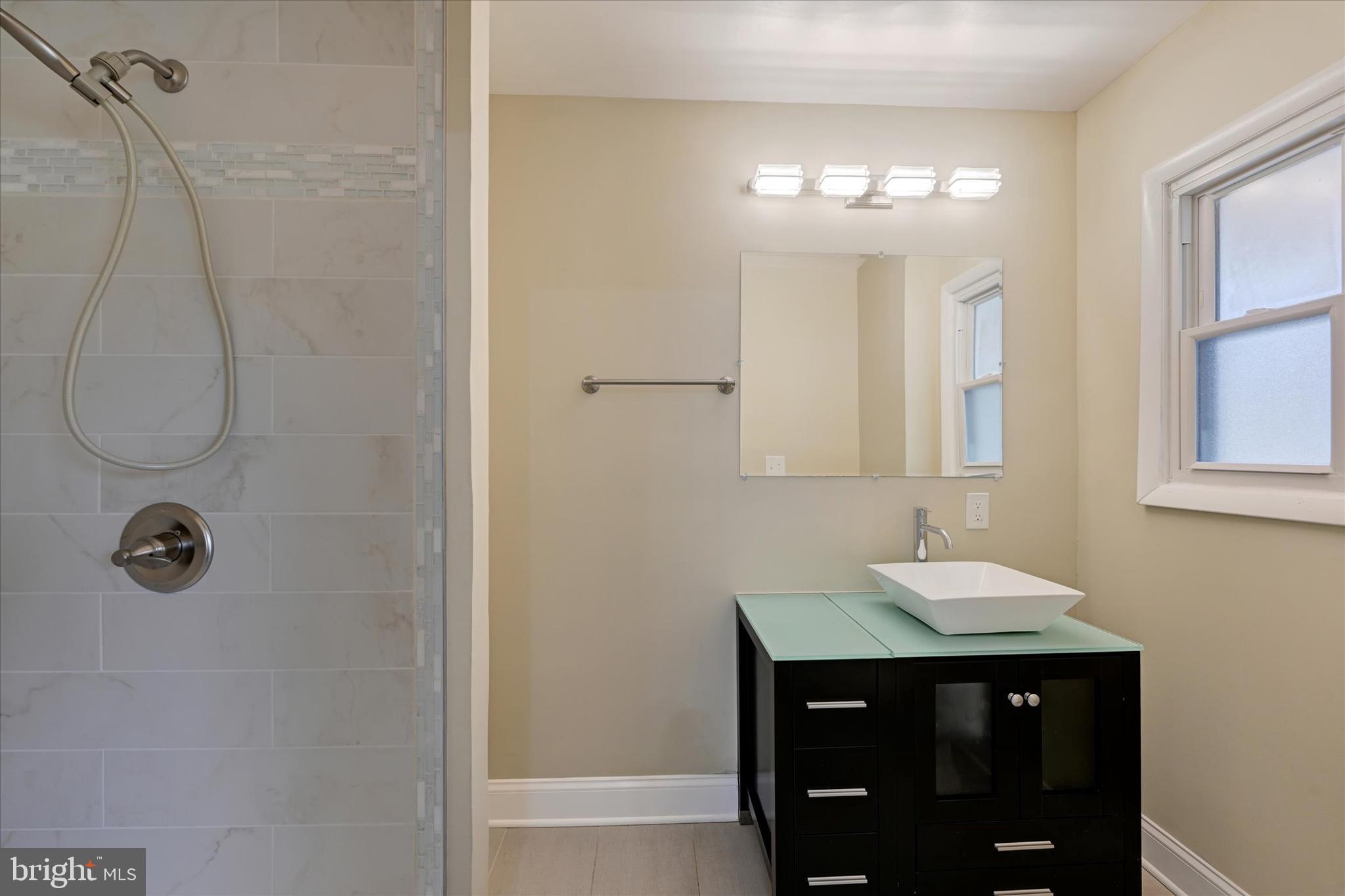 HERNWOOD HEIGHTS - Residential