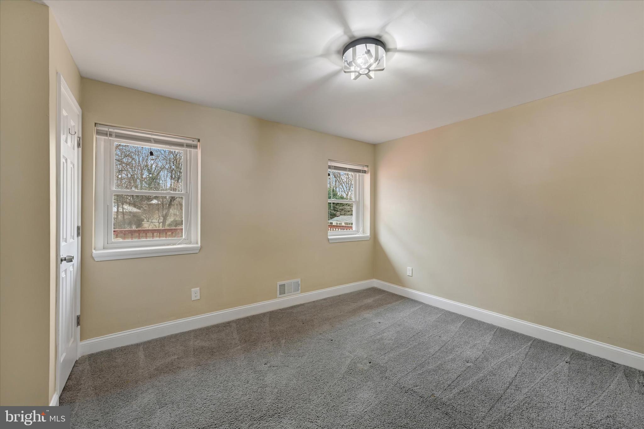 HERNWOOD HEIGHTS - Residential