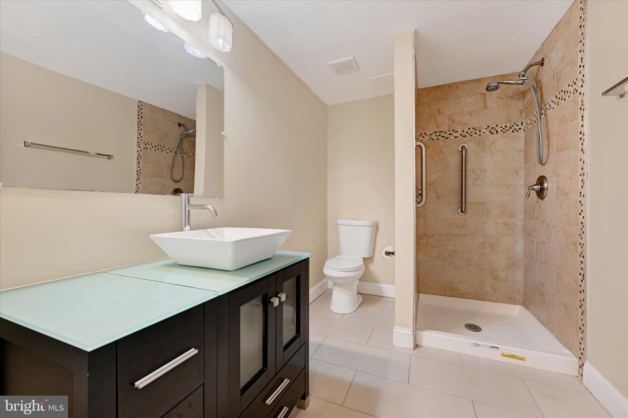 HERNWOOD HEIGHTS - Residential