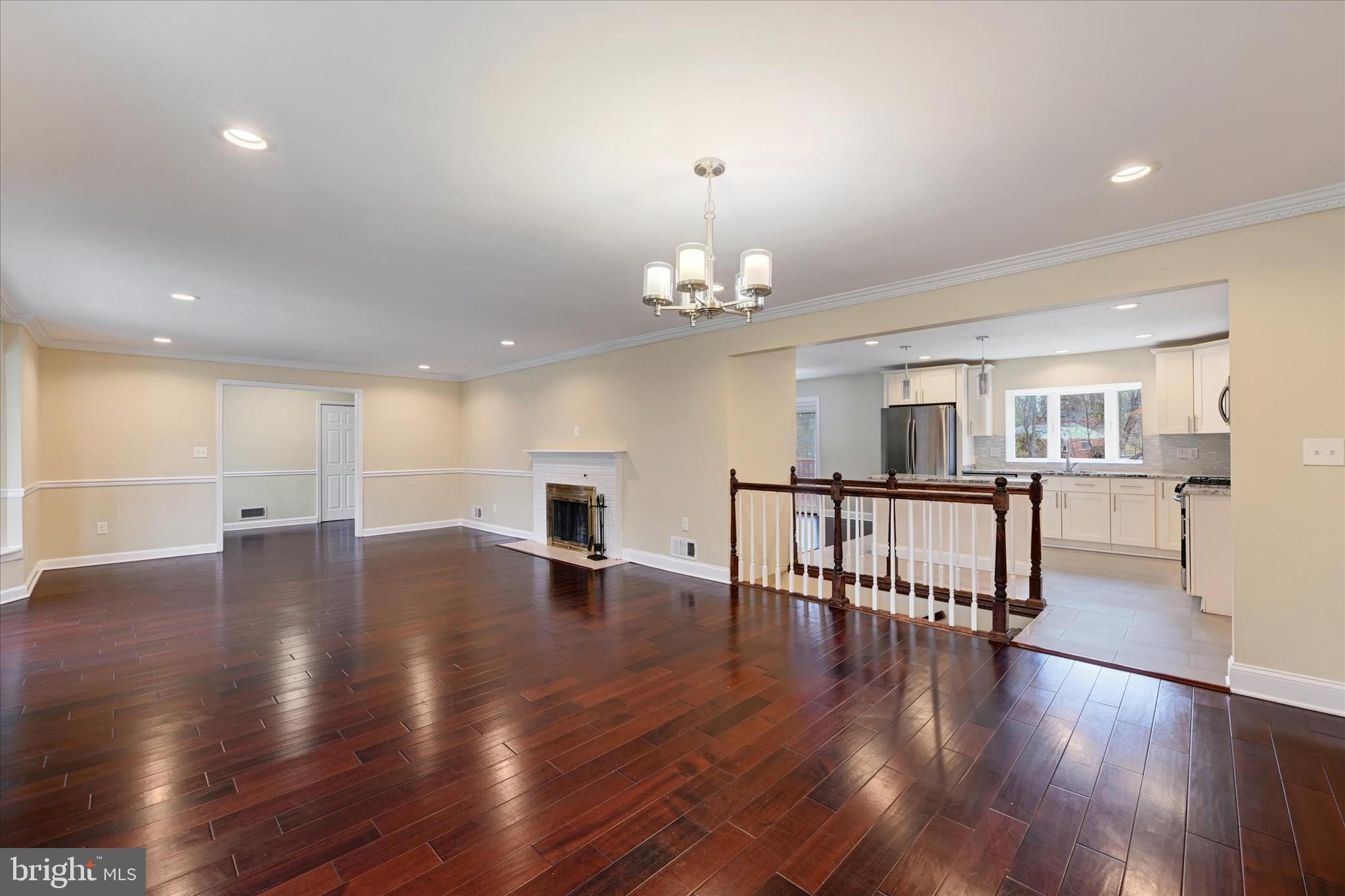 HERNWOOD HEIGHTS - Residential