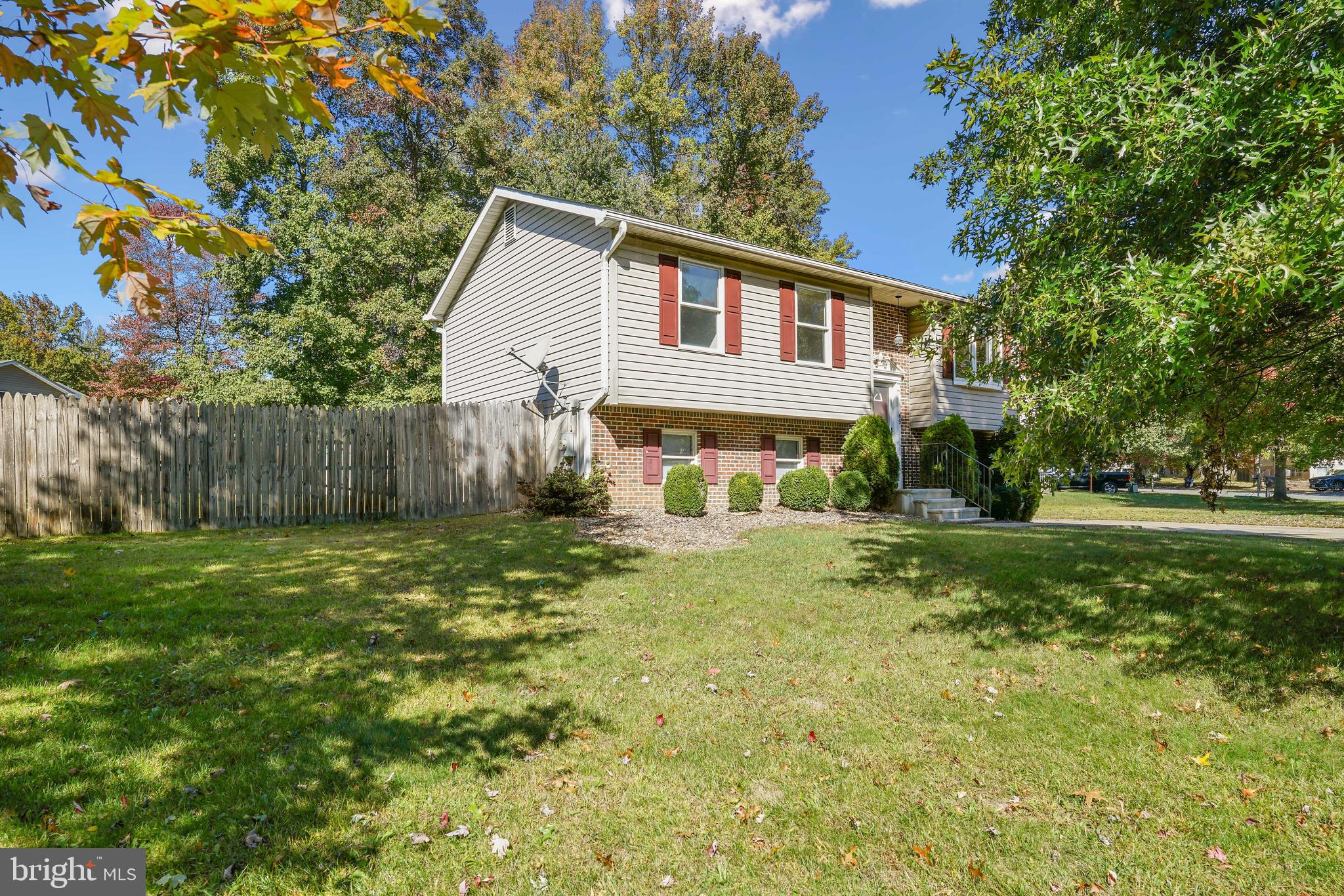 65 PEPPERTREE CIRCLE