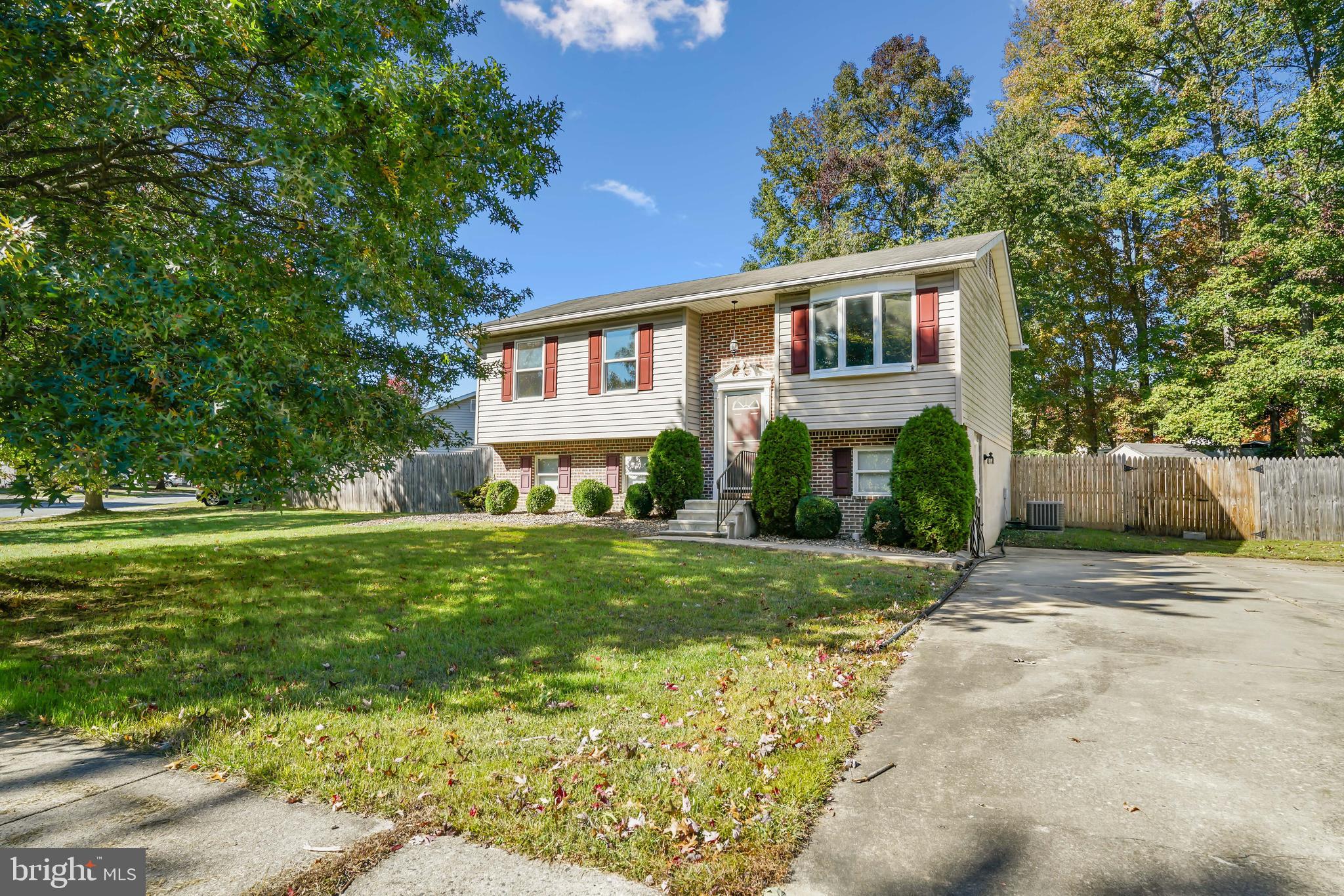 65 PEPPERTREE CIRCLE