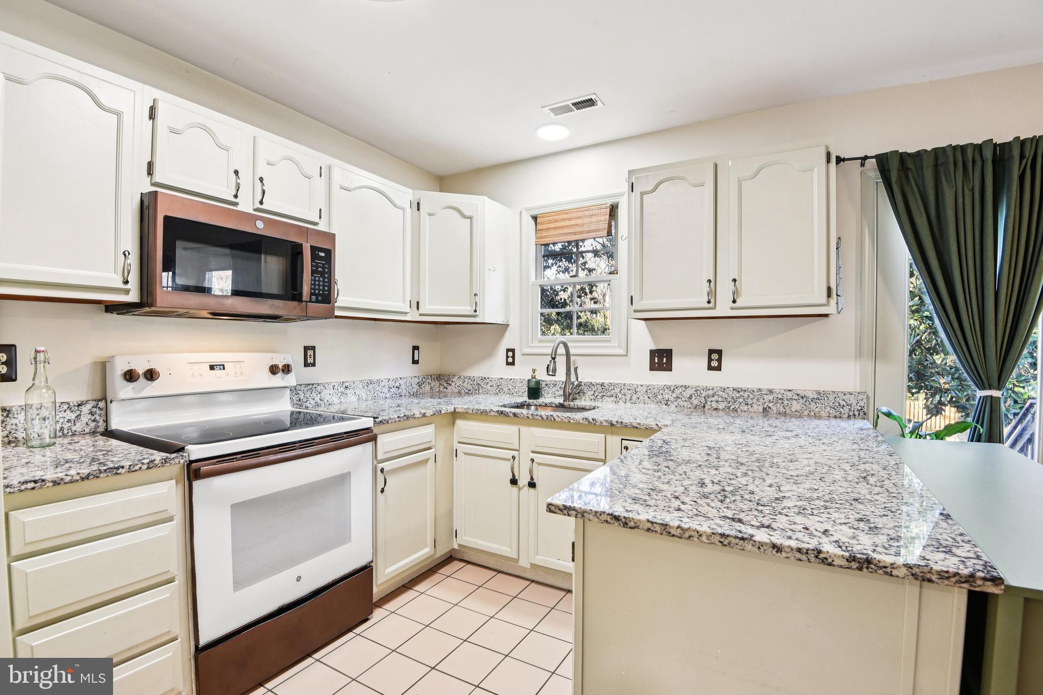 CEDAR PARK - Residential